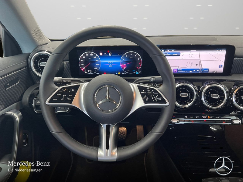 Mercedes-Benz CLA 180 PROGRESSIVE+LED+KAMERA+7G — photo 14