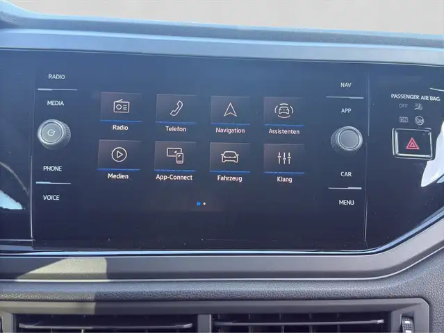 Volkswagen Polo view 12
