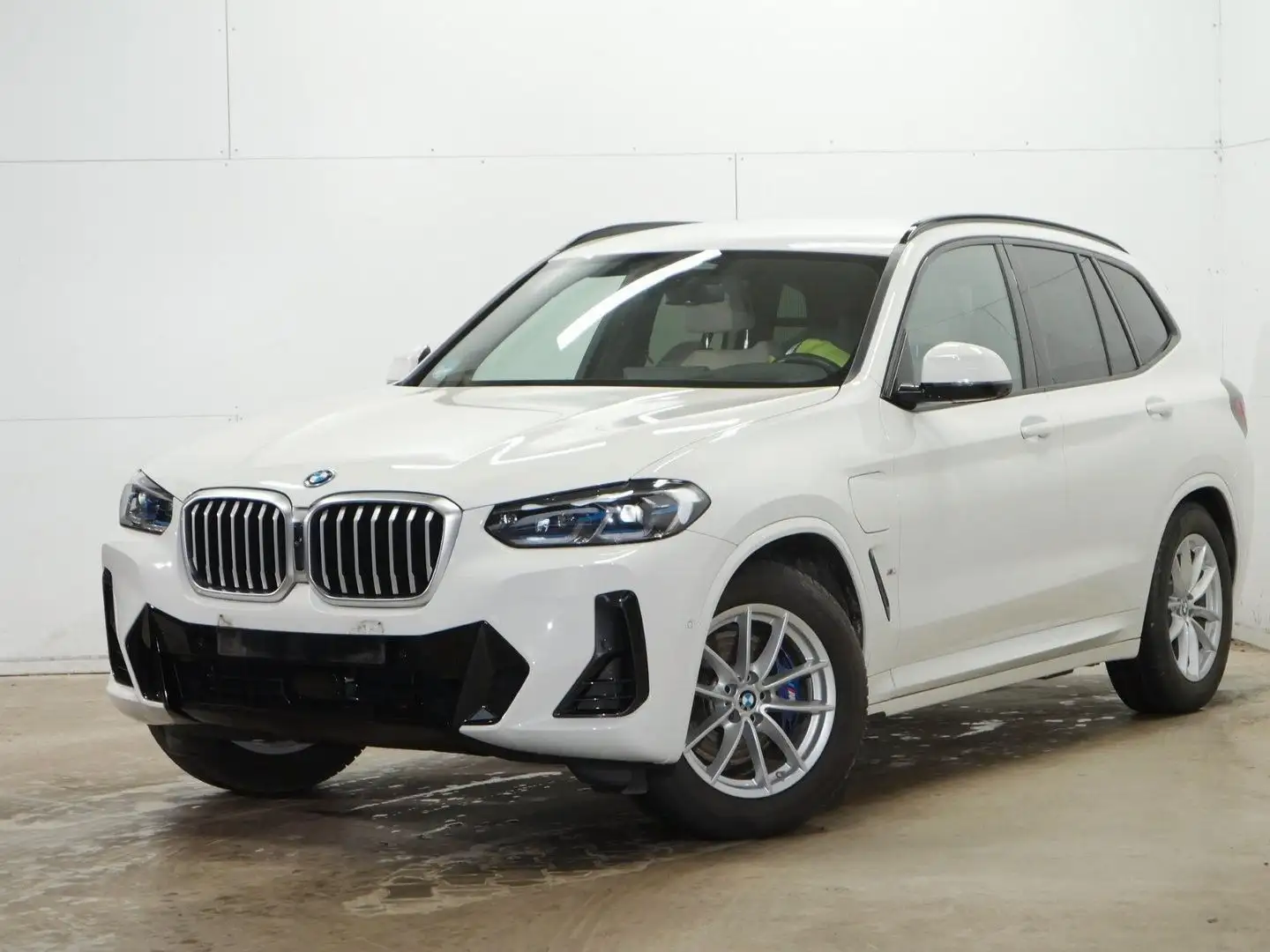 BMW X3 30xe M Sport AHK ACC HIFI QI KZU HUD Memory Weiß - 2
