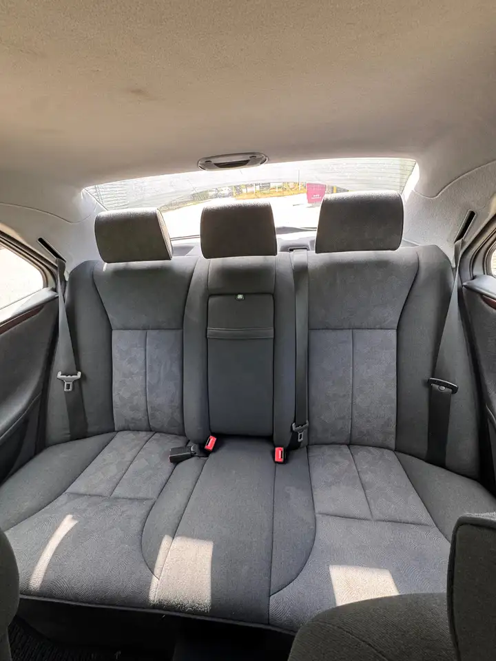 Mercedes-Benz E 240 Elegance, foto 11