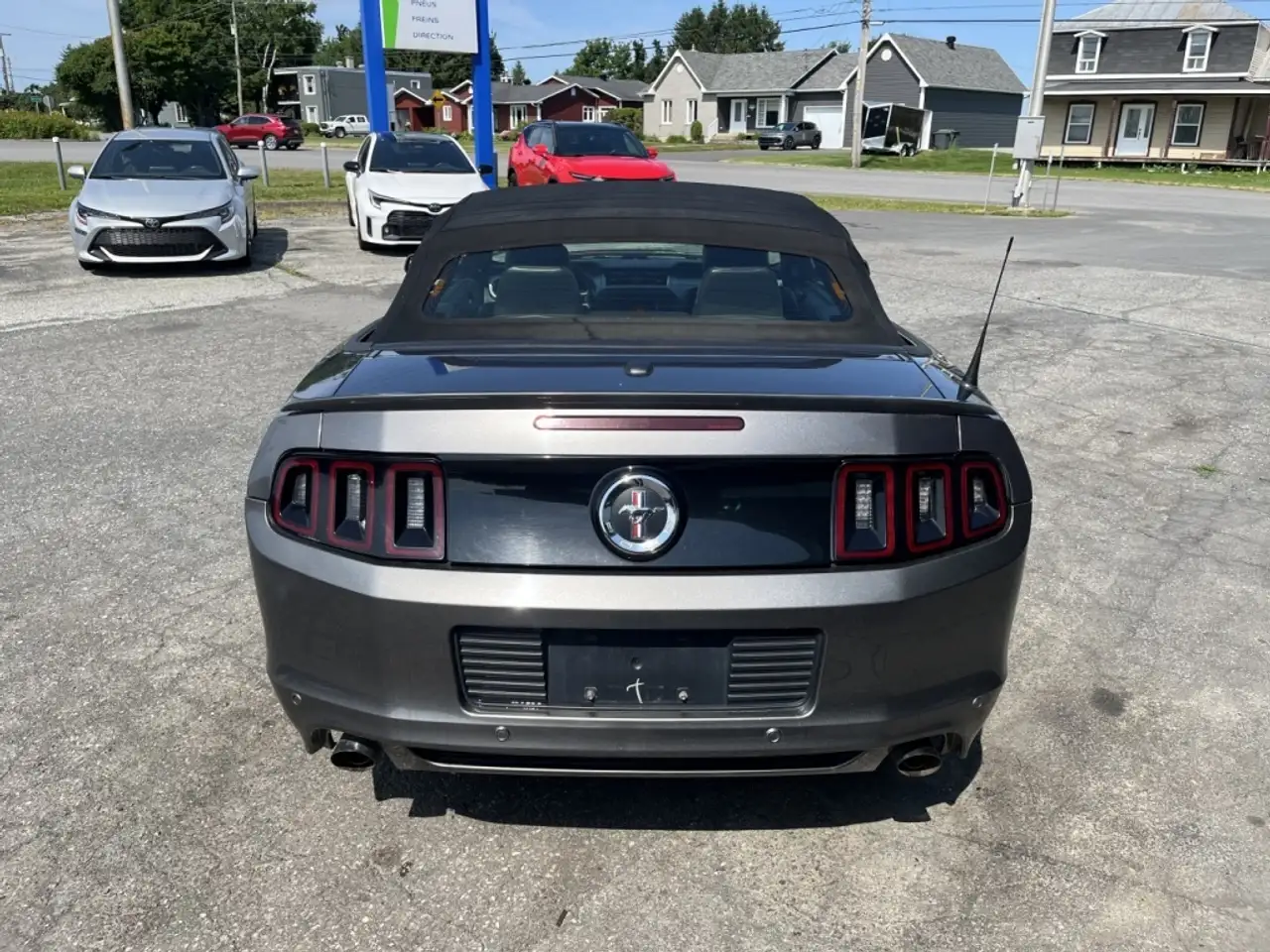 Ford Mustang снимка Ford Mustang