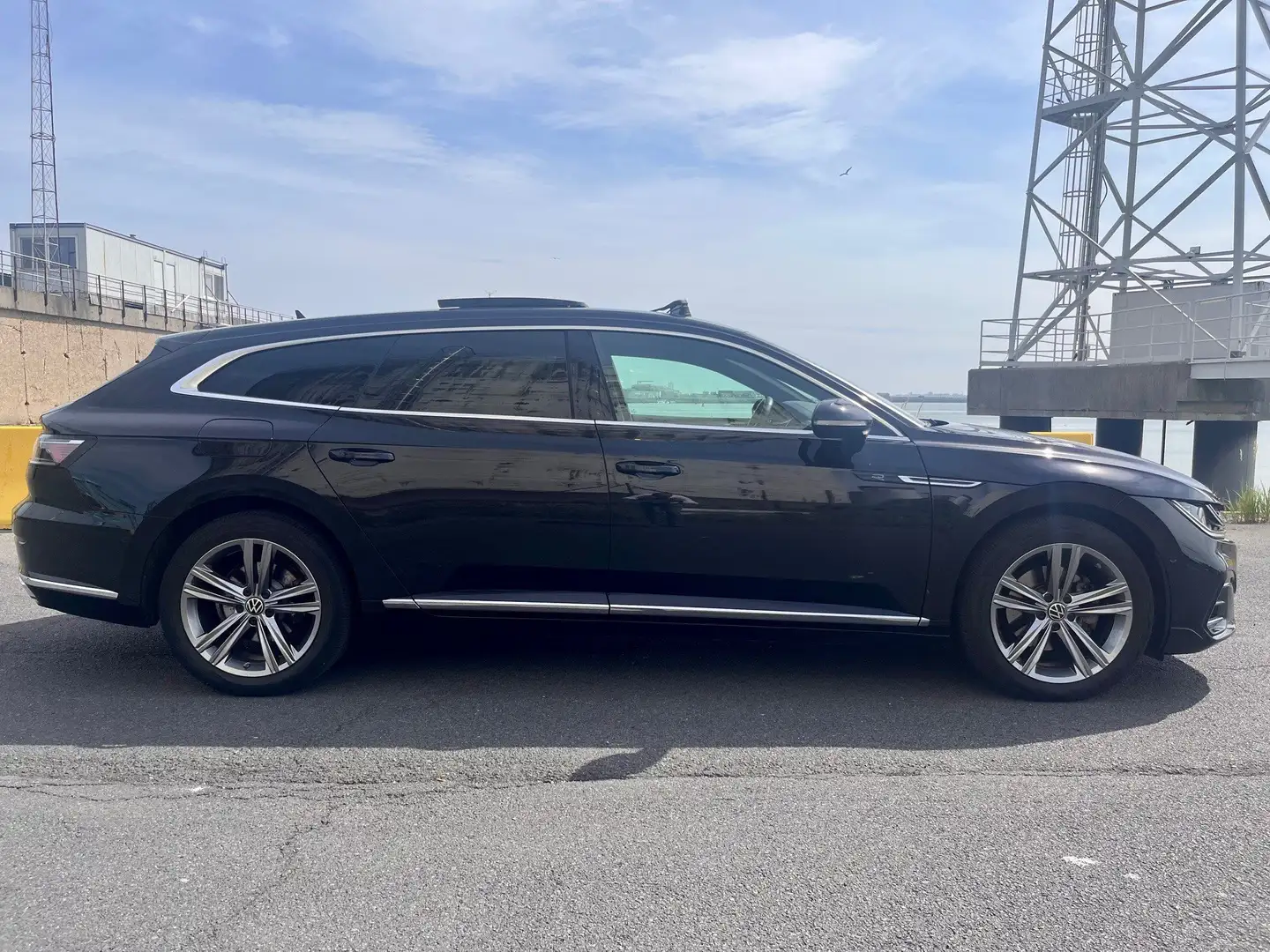 Volkswagen Arteon Arteon Shooting Brake 1.4 eHybrid OPF DSG R-Line Noir - 2