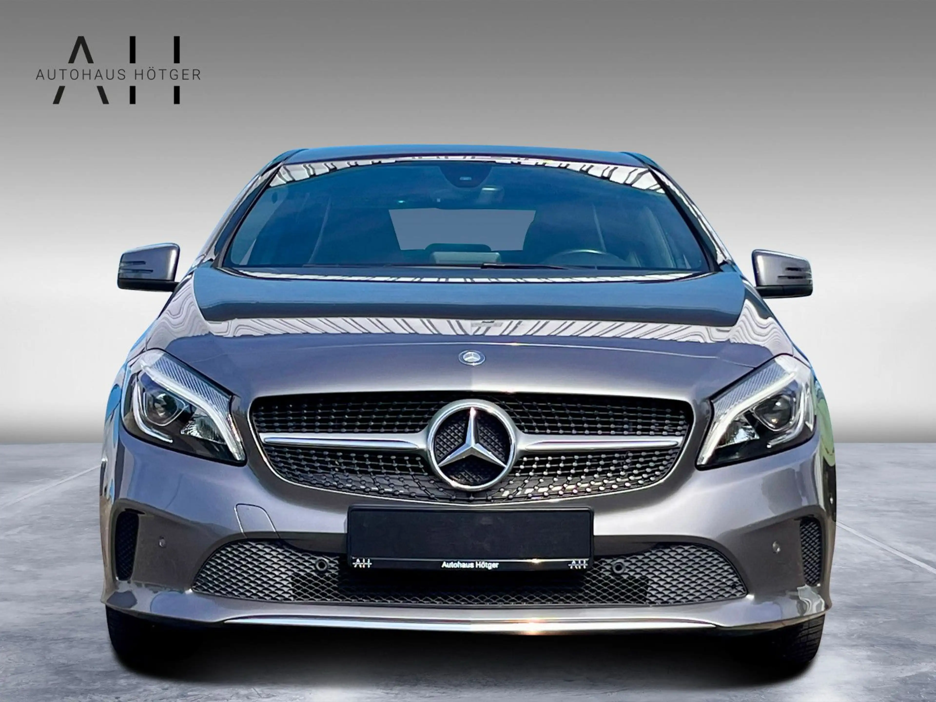 Mercedes-Benz A 200 BlueEfficiency | Urban | Autom. | Navi. — photo 2