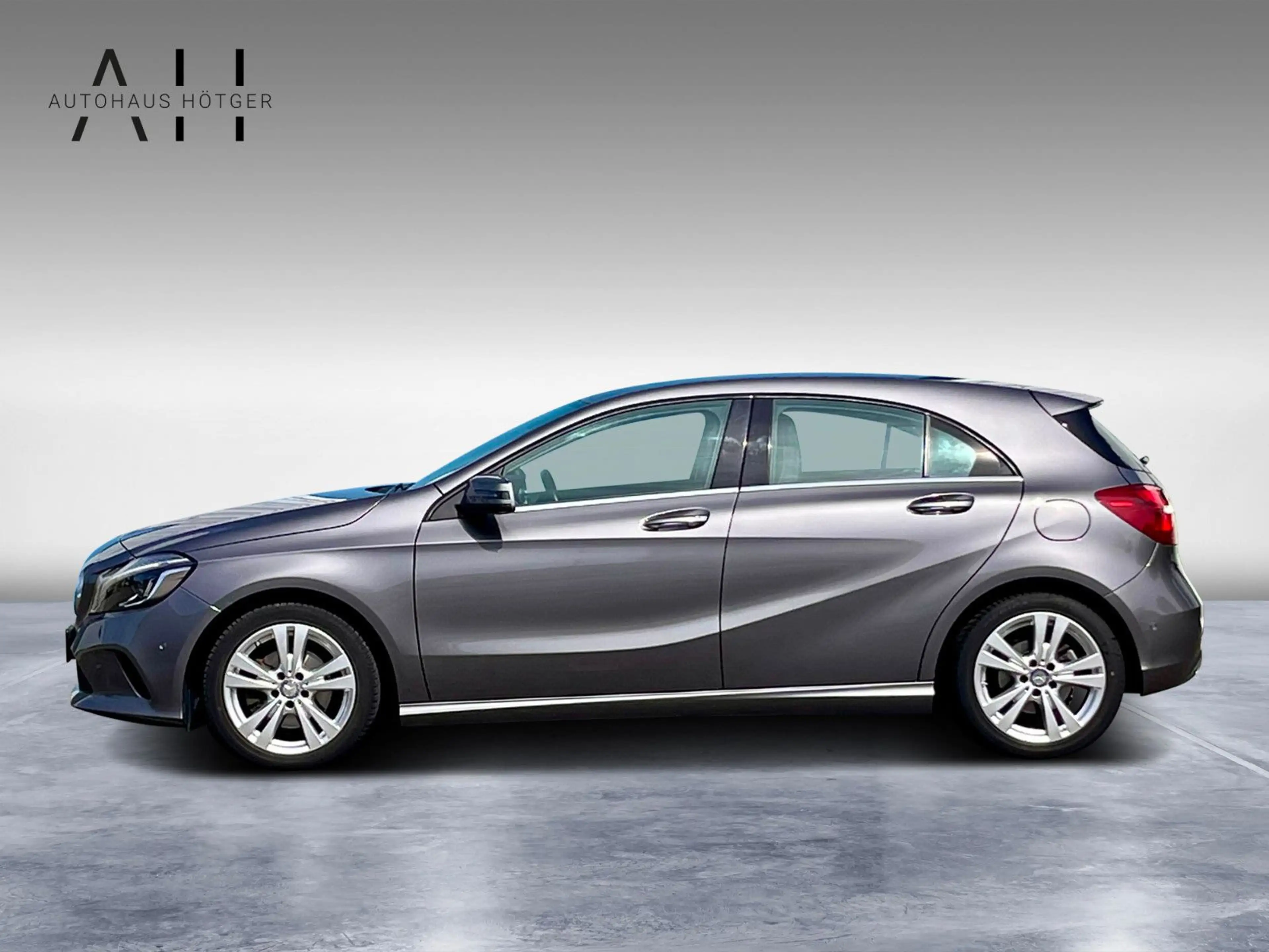 Mercedes-Benz A 200 BlueEfficiency | Urban | Autom. | Navi. — photo 8