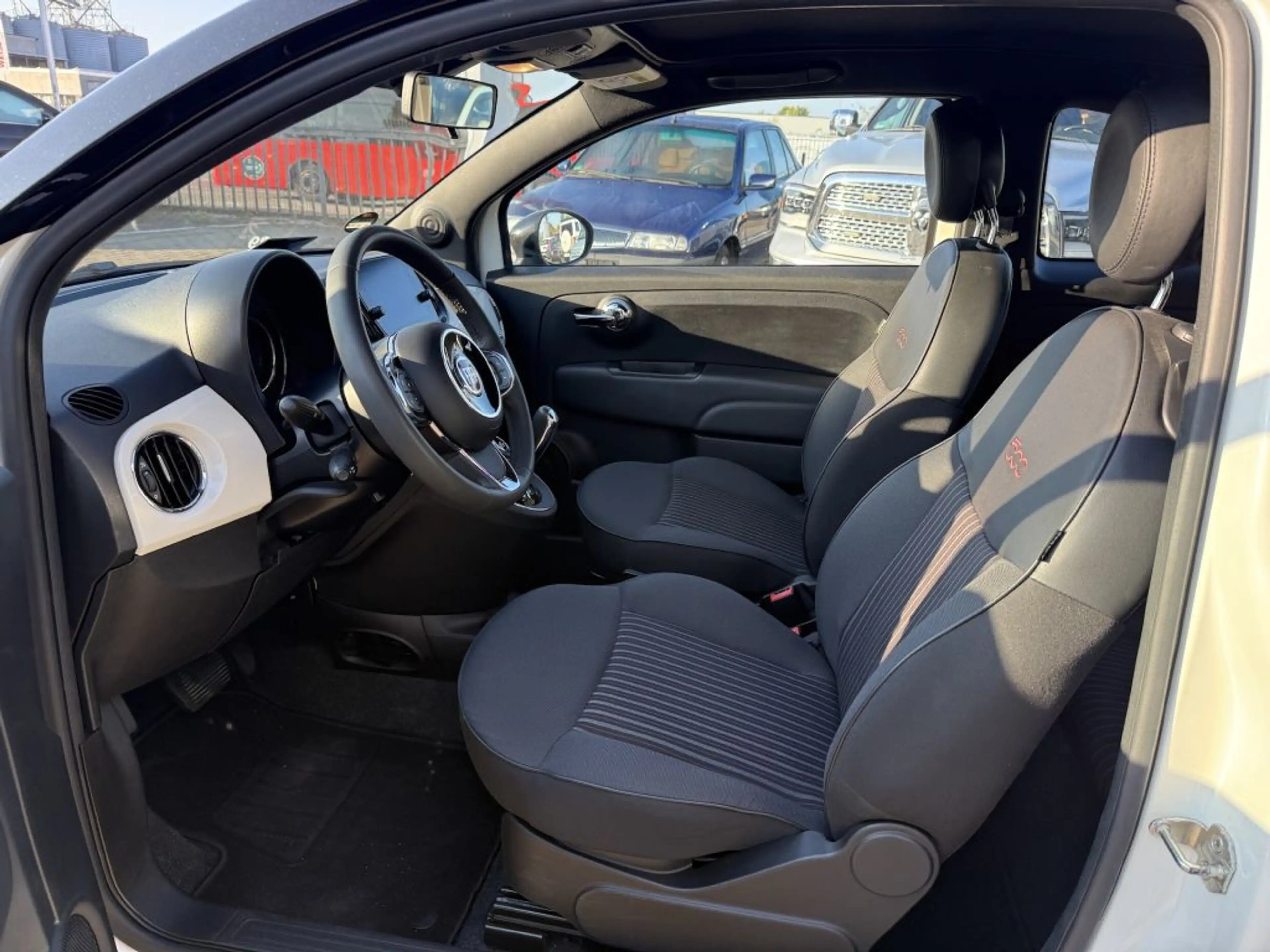 Fiat 500 C 1.2 8V Dualogic Start&Stopp 120TH — photo 10