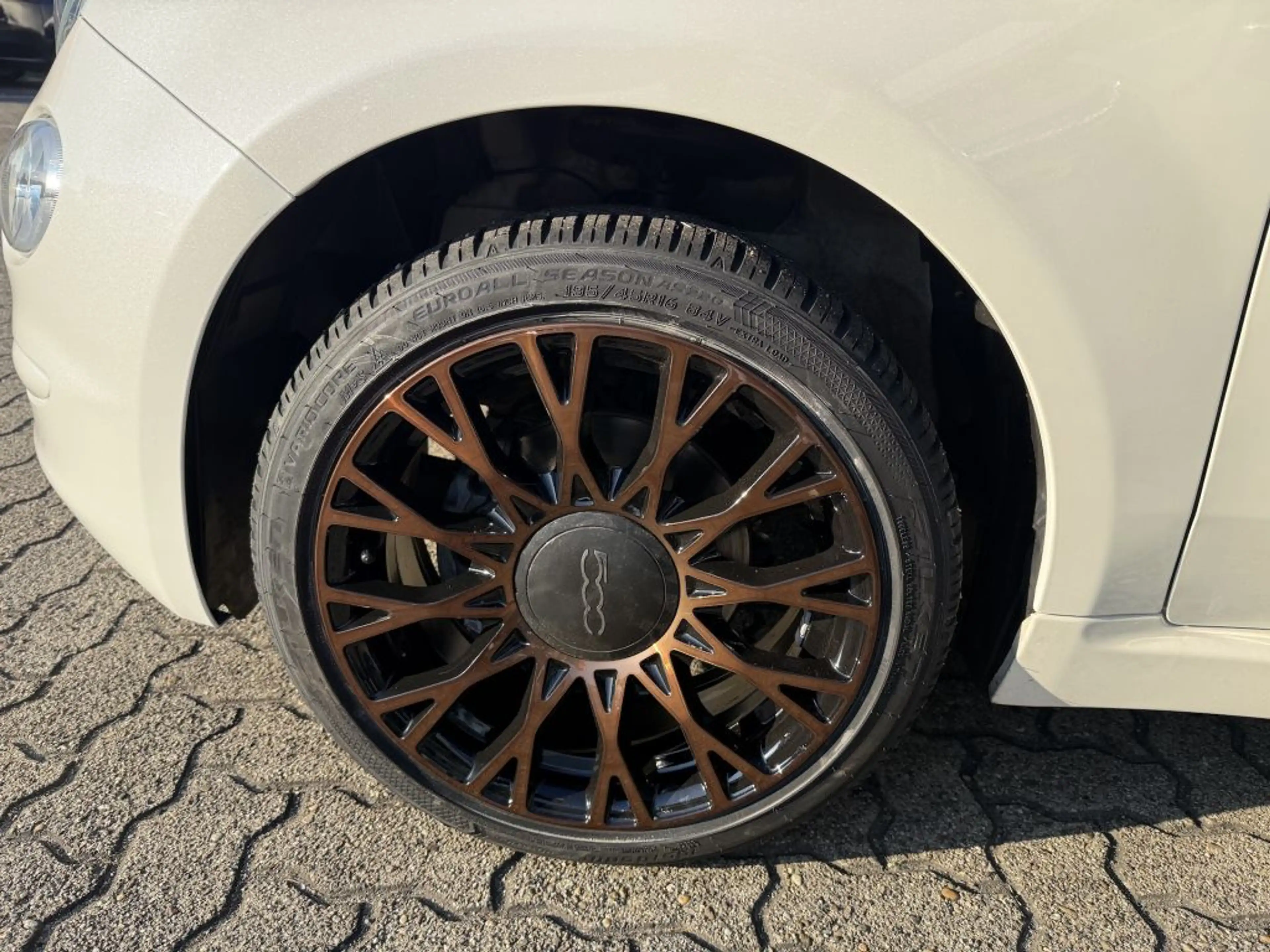 Fiat 500 C 1.2 8V Dualogic Start&Stopp 120TH — photo 9