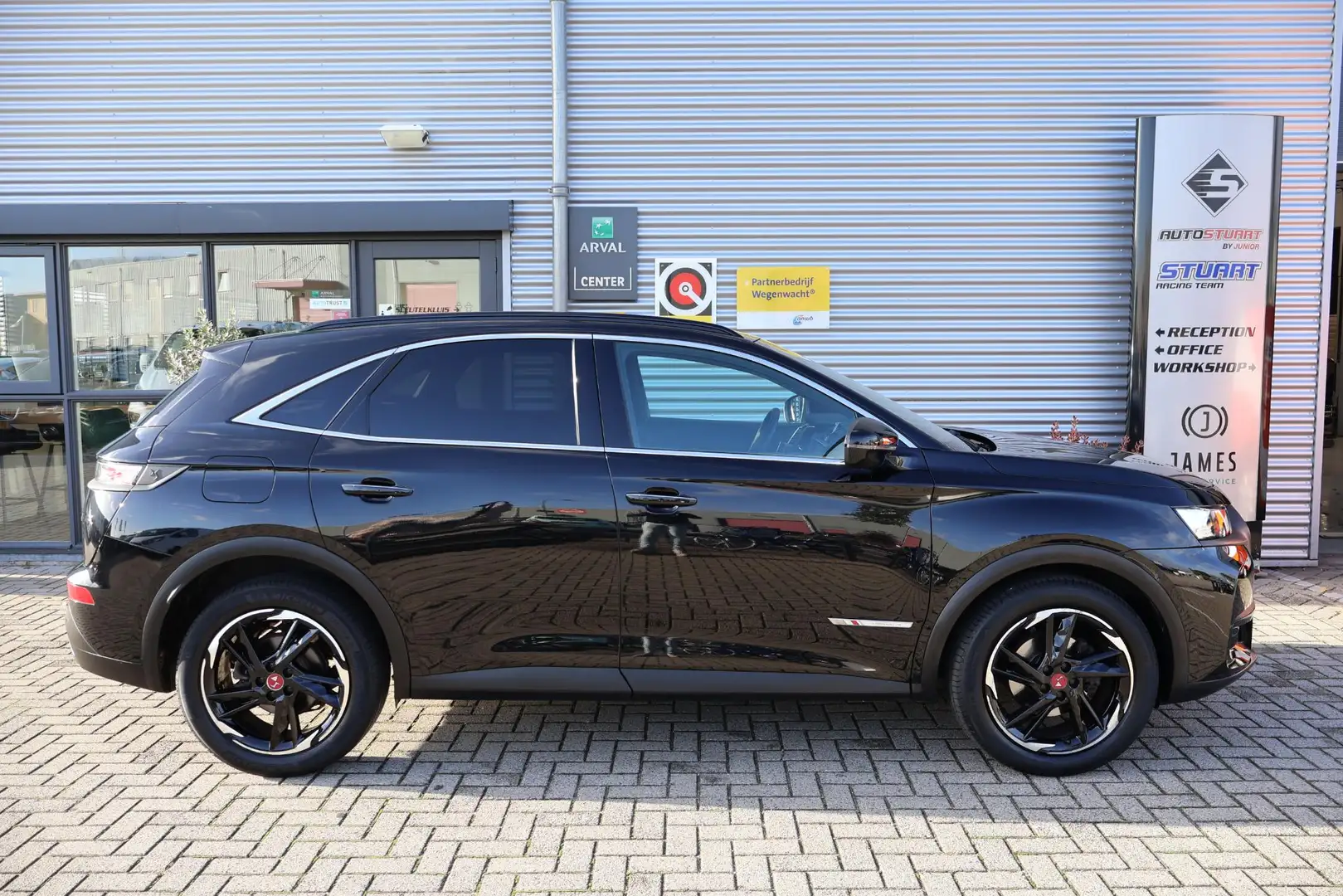 DS Automobiles DS 7 Crossback 1.6 Performance Line NL-Auto | Volledig Onderh. | Noir - 2