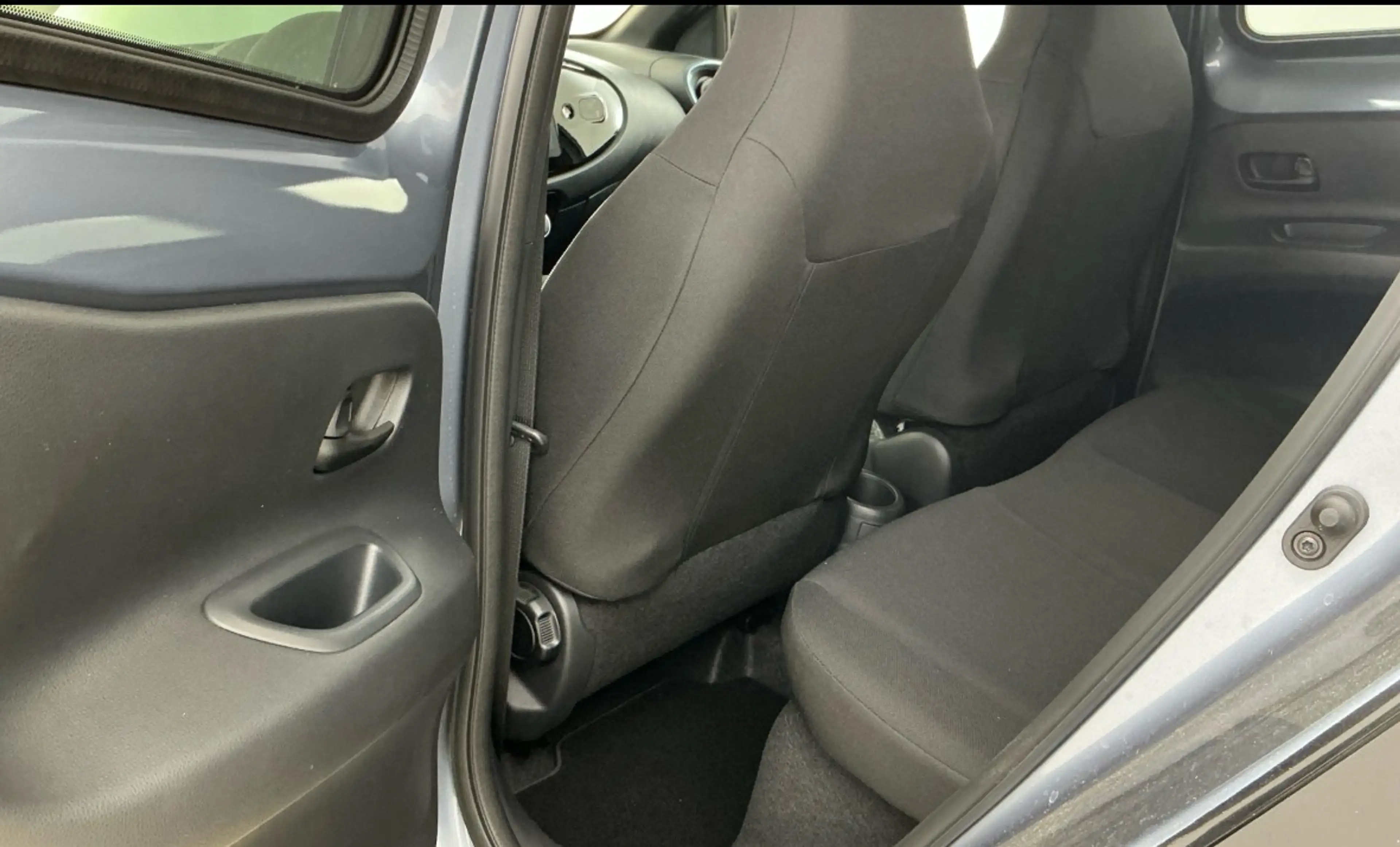 Toyota Aygo X 1.0 VVT-i S-CVT Pulse — photo 10