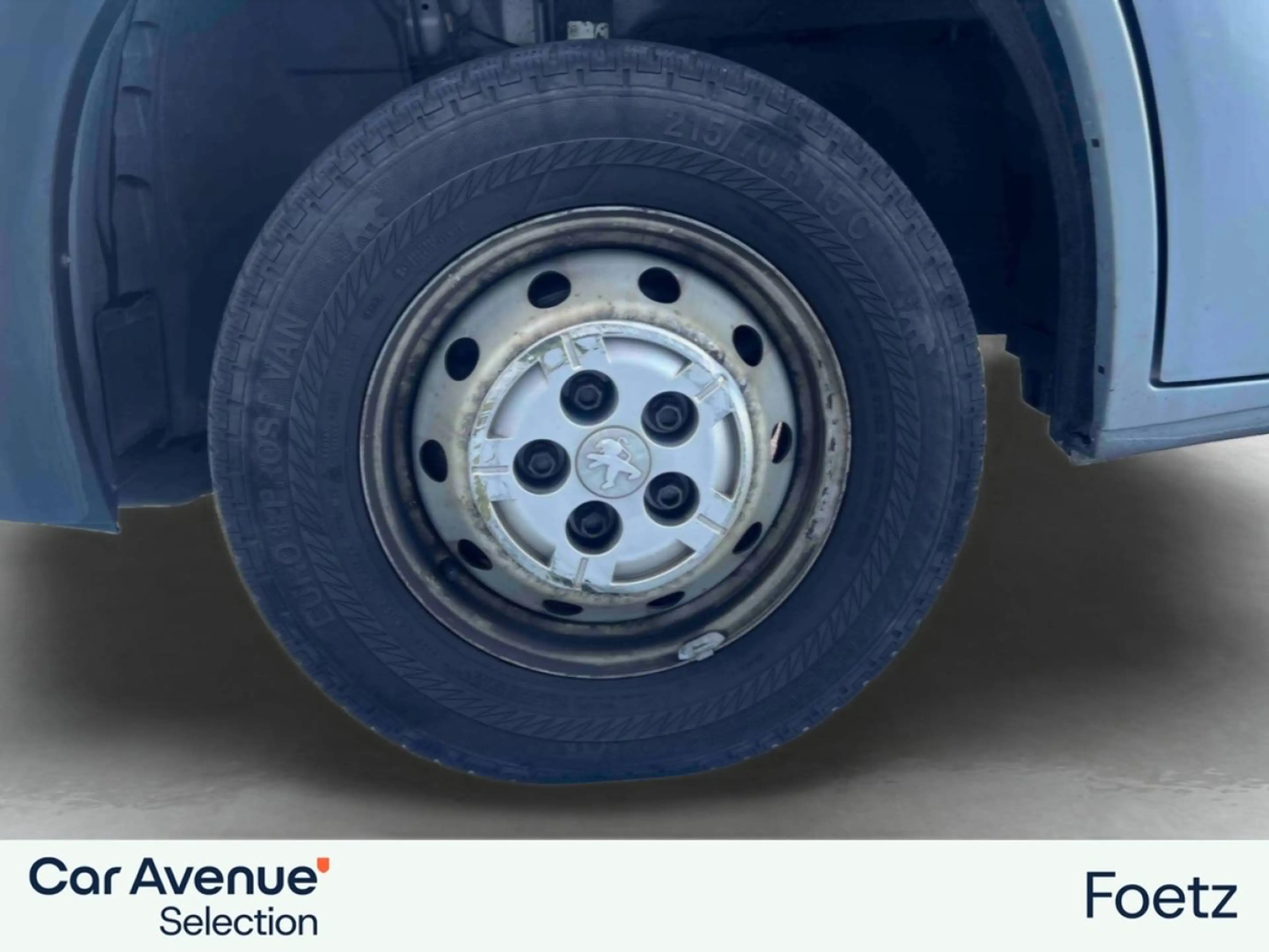 Peugeot Boxer 335 L2H2 2.2 BlueHDi S\u0026S 165ch Asphalt — photo 11