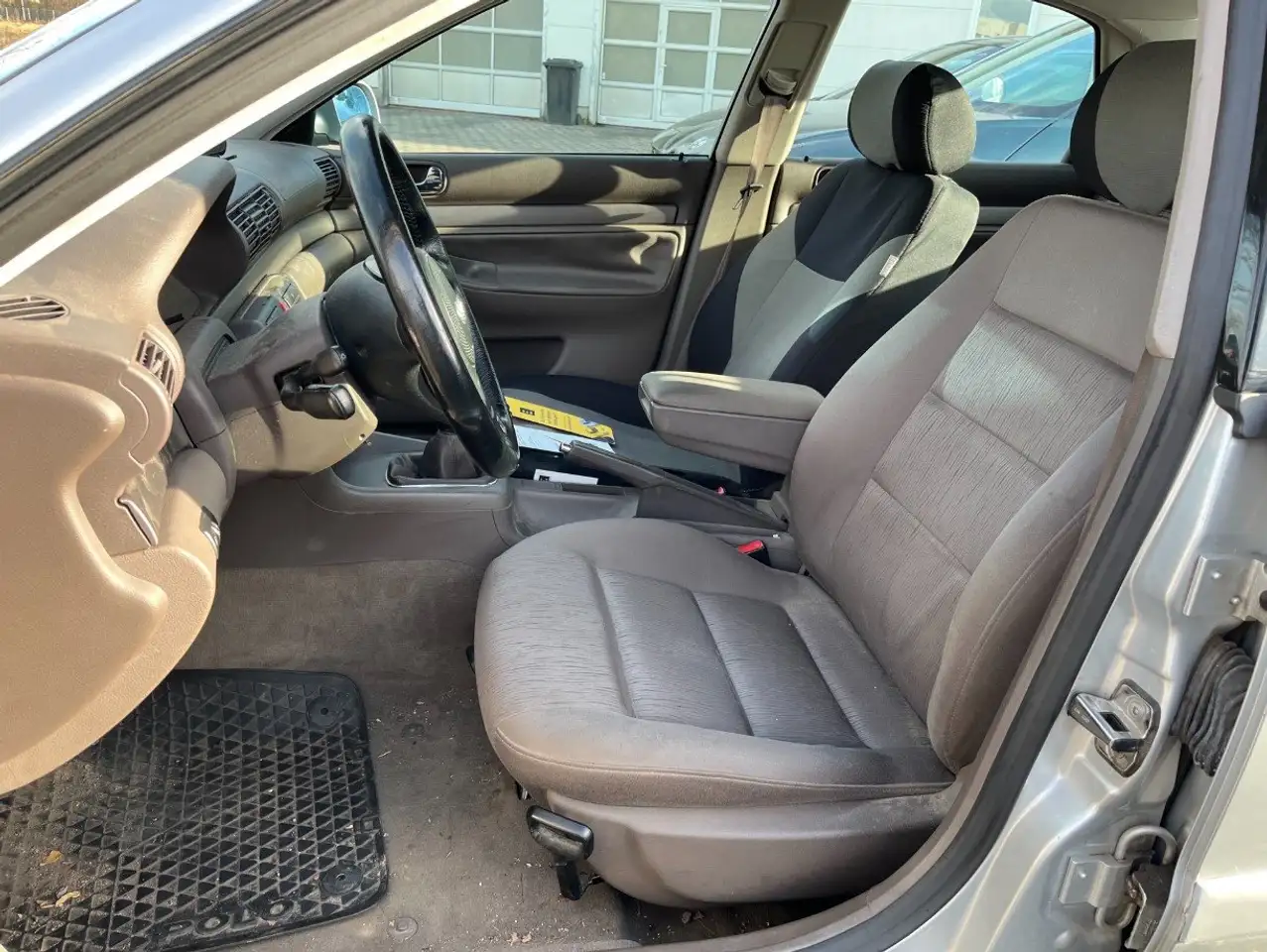Audi A4 1.8 T, foto 3