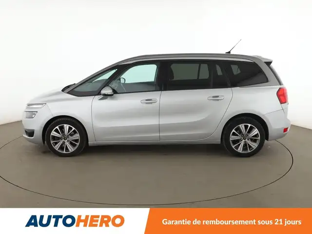 Citroen C4 Picasso view 3