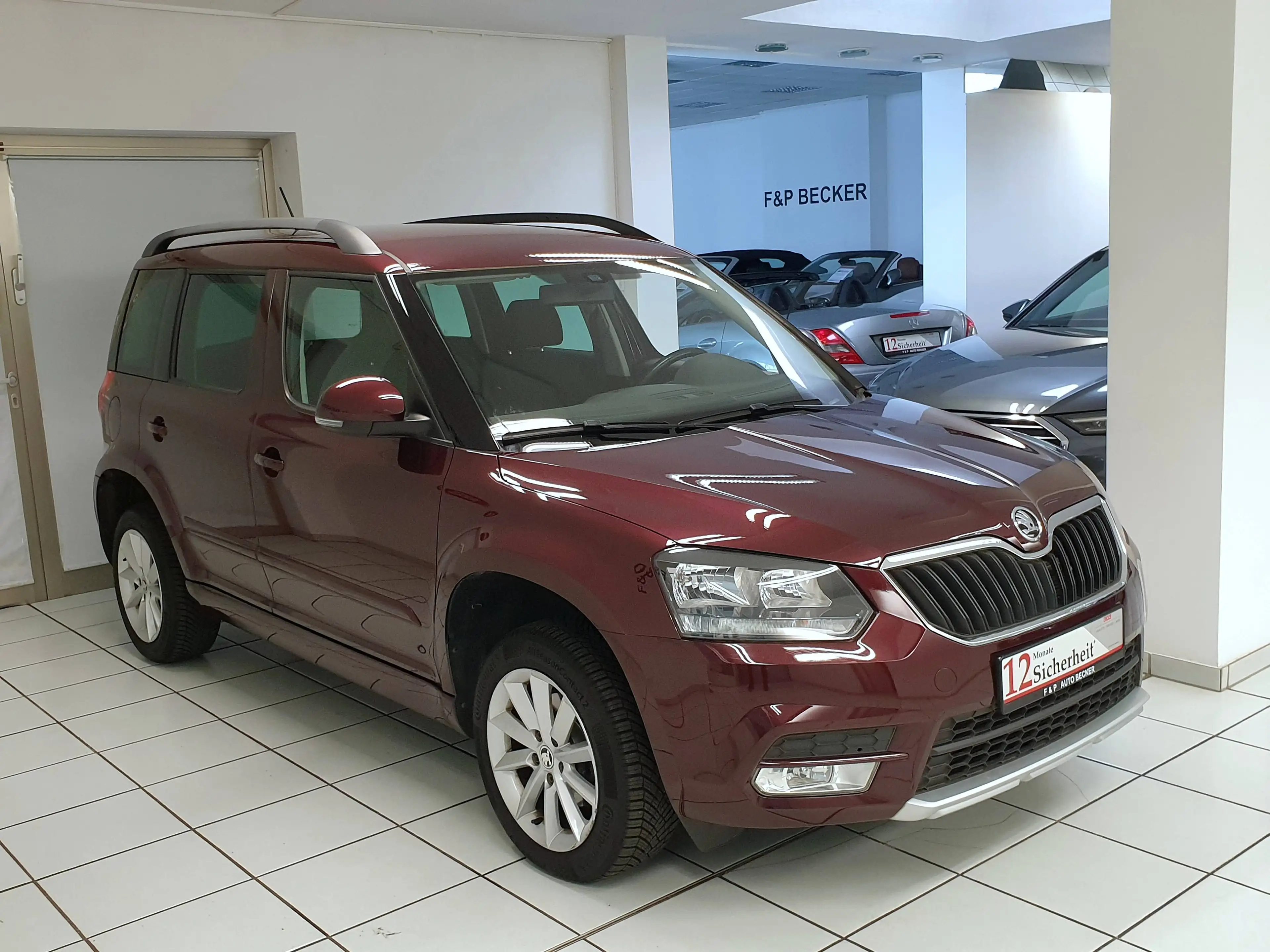 Skoda Yeti Yeti 1.6 TDI Green DSG Ambition 1.Hand Scheckheft — photo 2