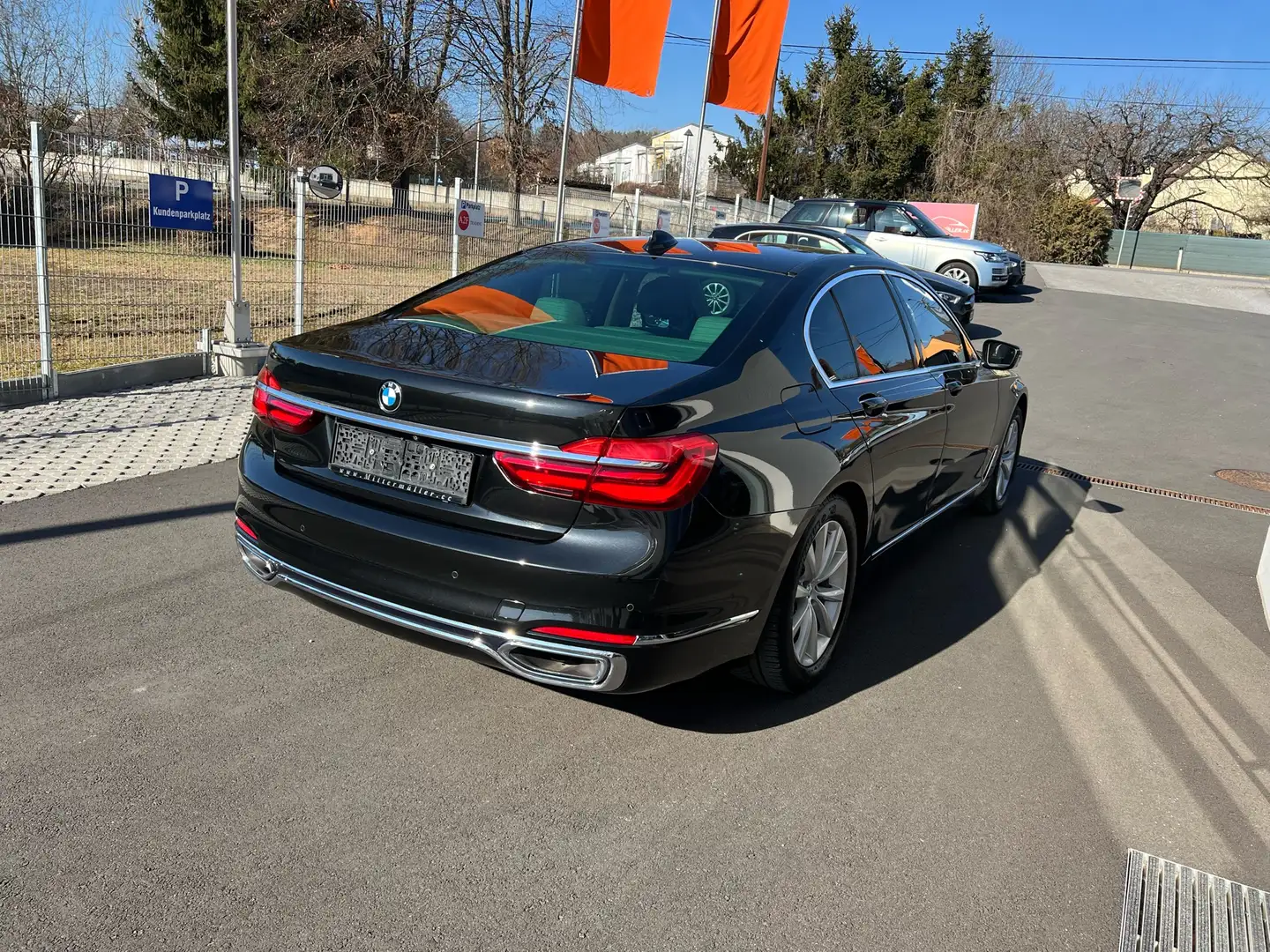 BMW 730 730d xDrive Österreich-Paket Aut. VIELE EXTRAS Negro - 2