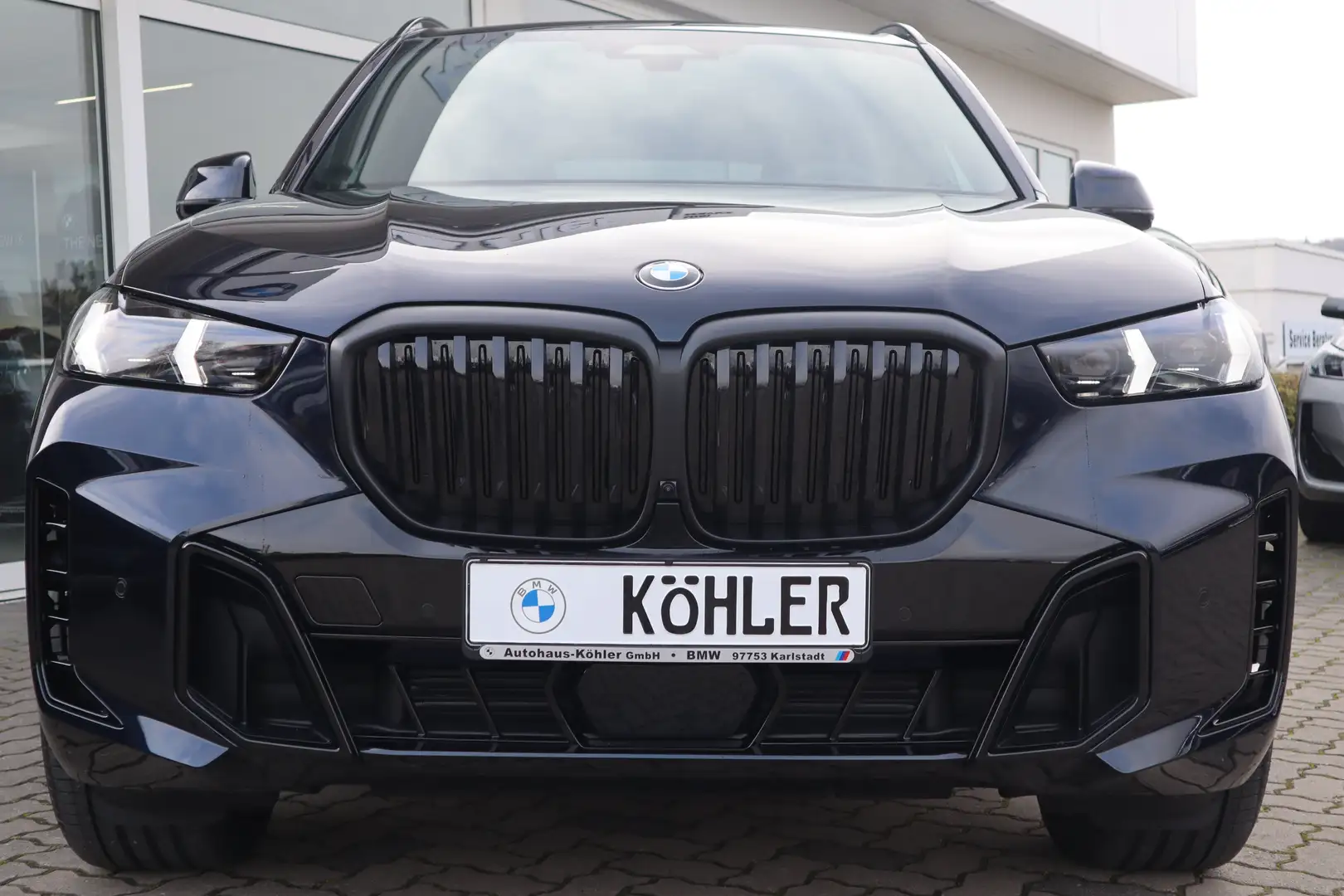 BMW X5 xDrive30d M Sport Pro/AHK/H&K/AGA/Shz vo&hi Noir - 2