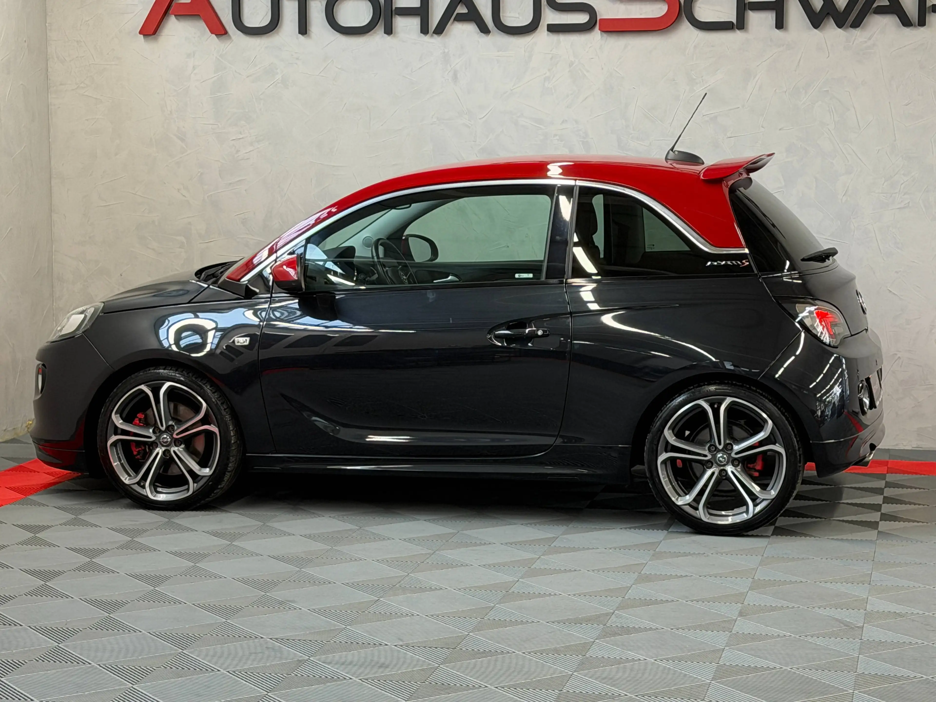 Opel Adam S 150ps T-Leder Led PDC Tempo MFL 8Fach — photo 4