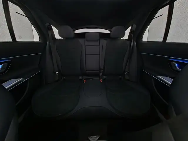 Mercedes-Benz E 300 de 4MATIC T mit EQ Hybrid Technologie Ansicht 7