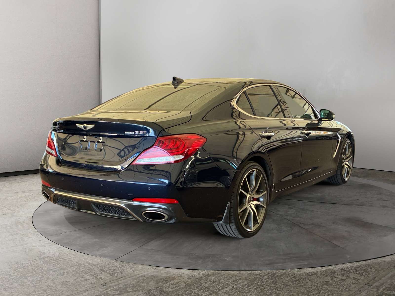 2021 Genesis G70