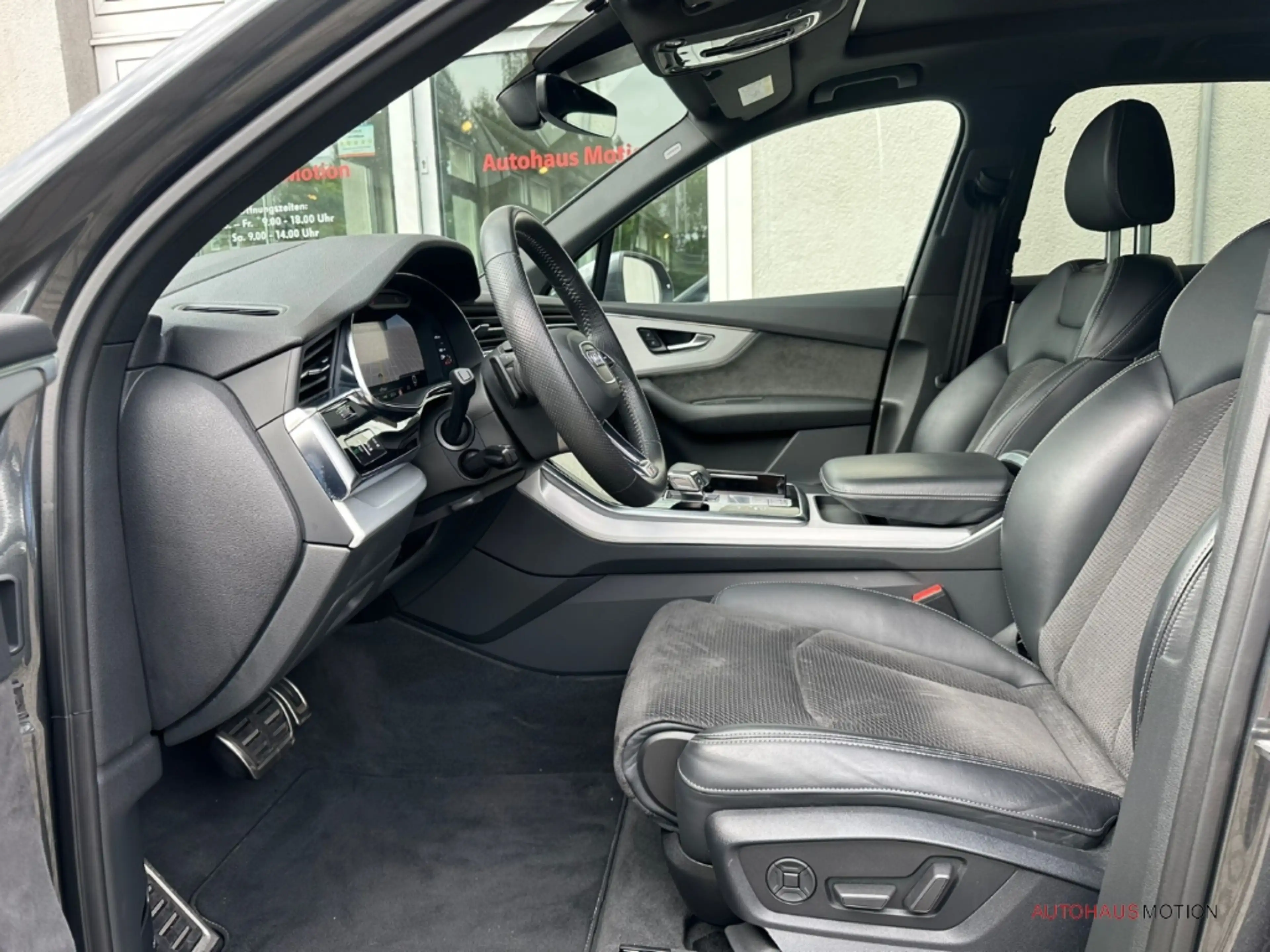 Audi SQ7 4.0 quattro TDI 21'LM Matrix Pano HUD Kamera Luftf — photo 10
