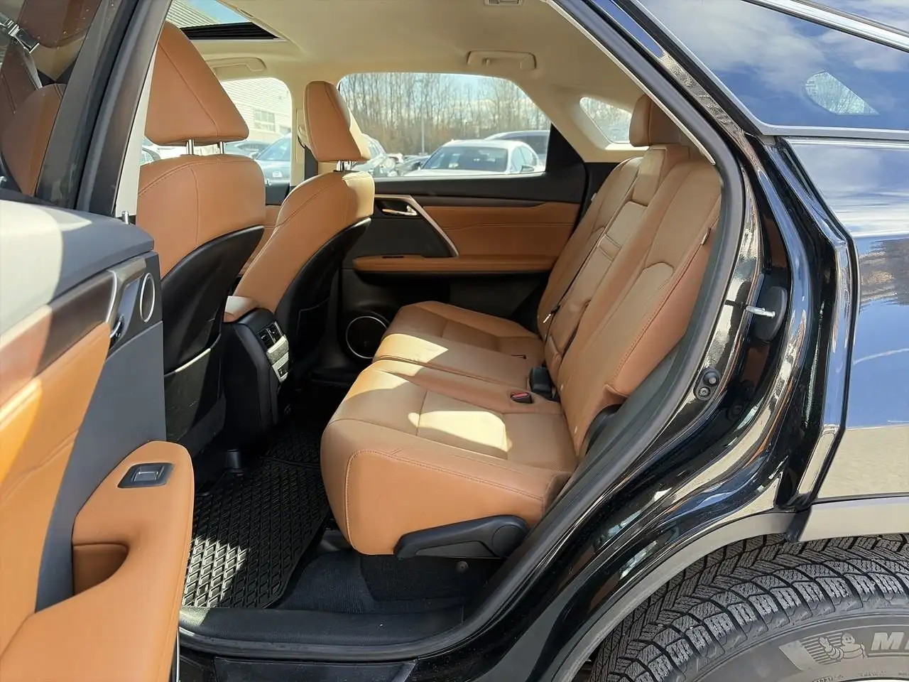 Lexus RX снимка Lexus RX