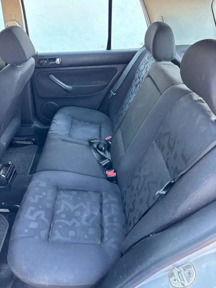 Volkswagen Golf 1.9TDI Conceptline, foto 7