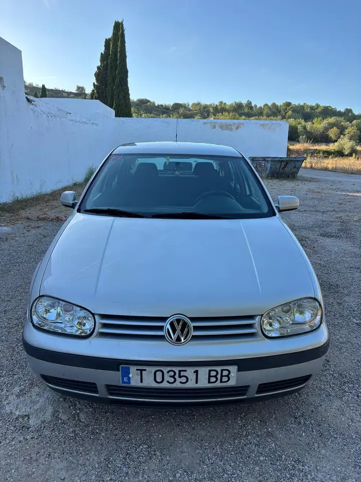 Volkswagen Golf 1.9TDI Conceptline, foto 2
