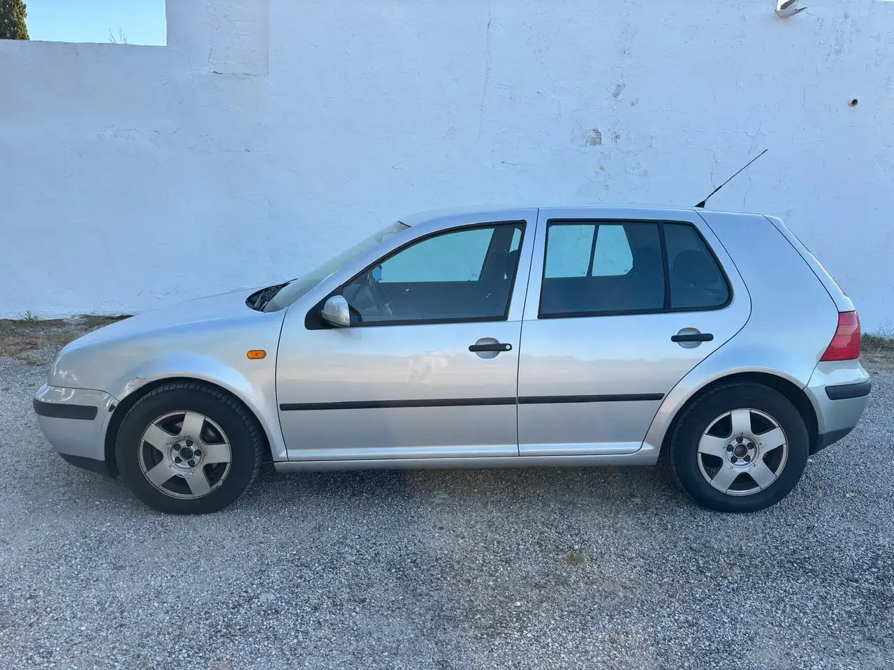 Volkswagen Golf 1.9TDI Conceptline, foto 1