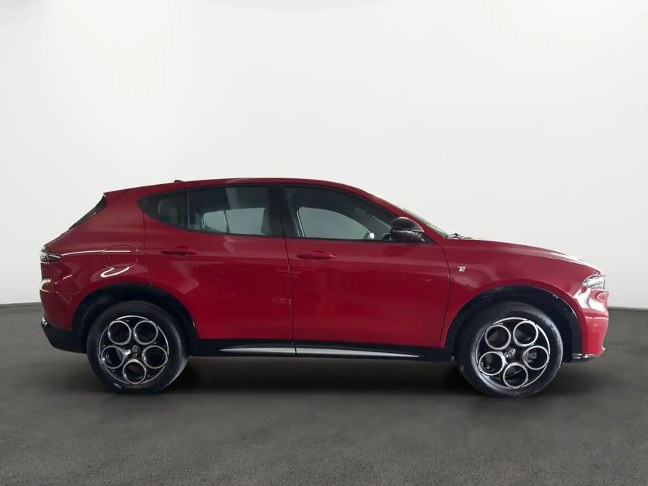 Alfa Romeo Tonale 2023 — фото 7