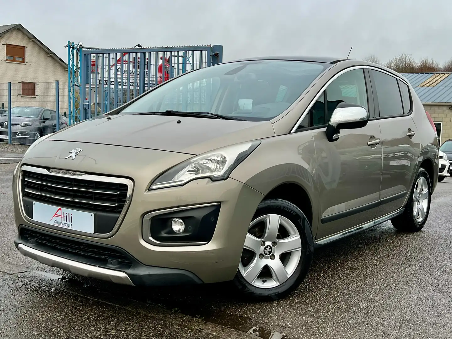 Peugeot 3008 1.6 HDi*Allure*Boite-Auto-Toit-Pano*Garantie12Mois Gris - 1