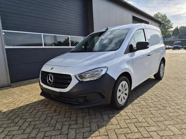 Mercedes-Benz Citan 108 PRO L1 1.5 CDI 75PS 2-Sitzer Klima Bluetoot...