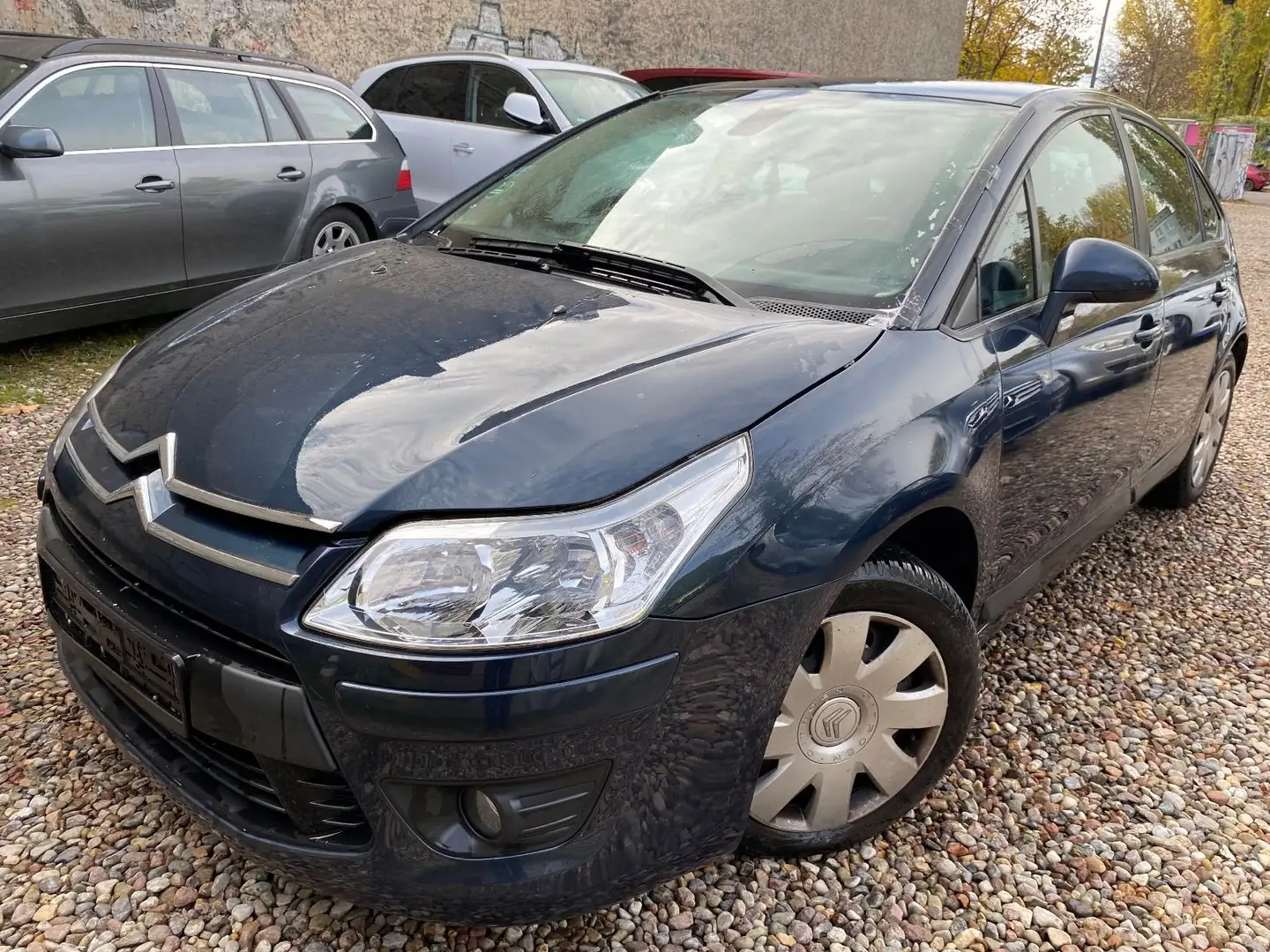 Citroen C4 -TÜV NEU-AUTOMATIK-94TKM-KLIMA-PDC Schwarz - 1