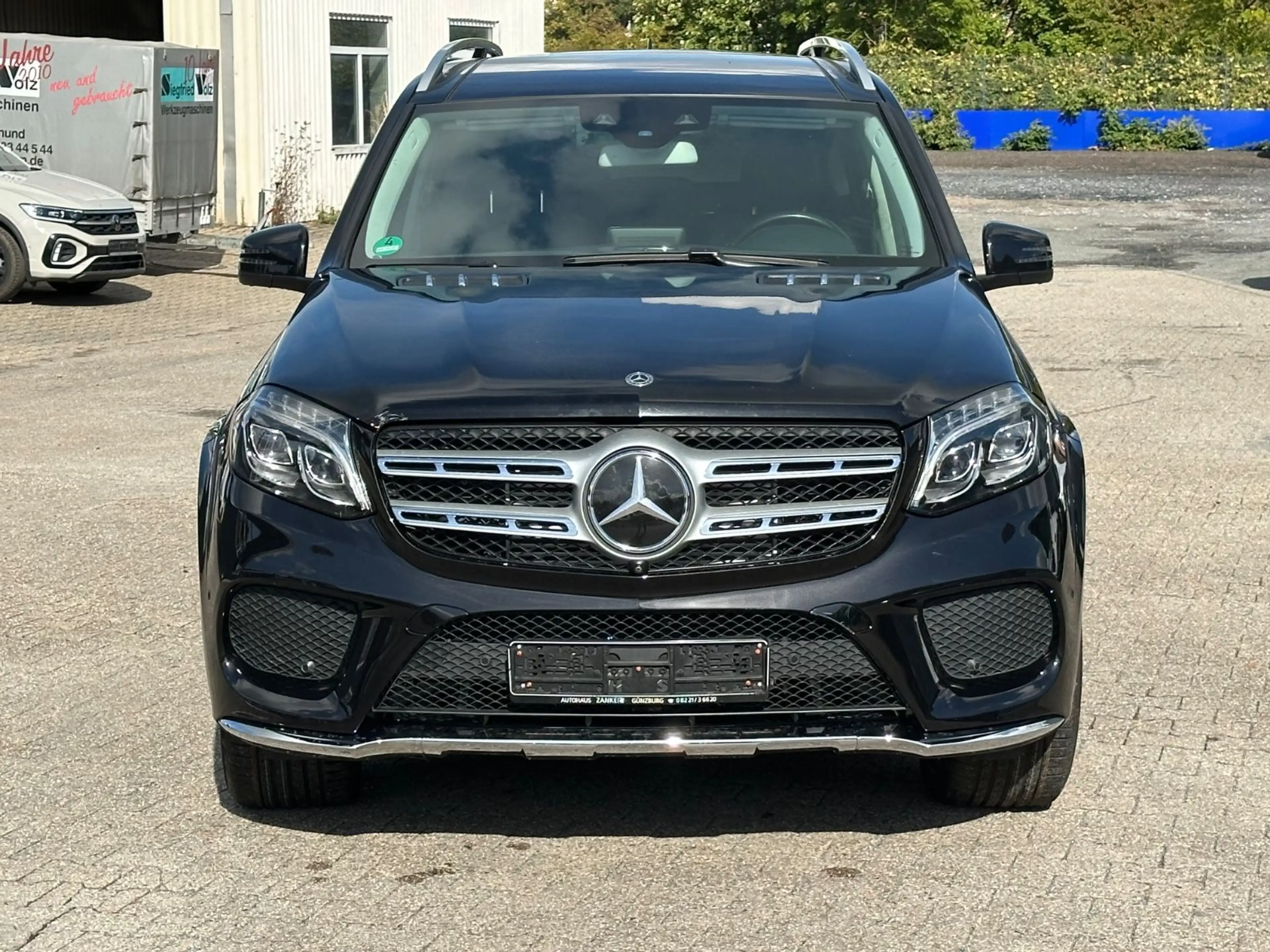 Mercedes-Benz GLS 350 d*AMG-LINE*PANO*H&K*7-SITZER*360*OFF-ROAD — photo 3