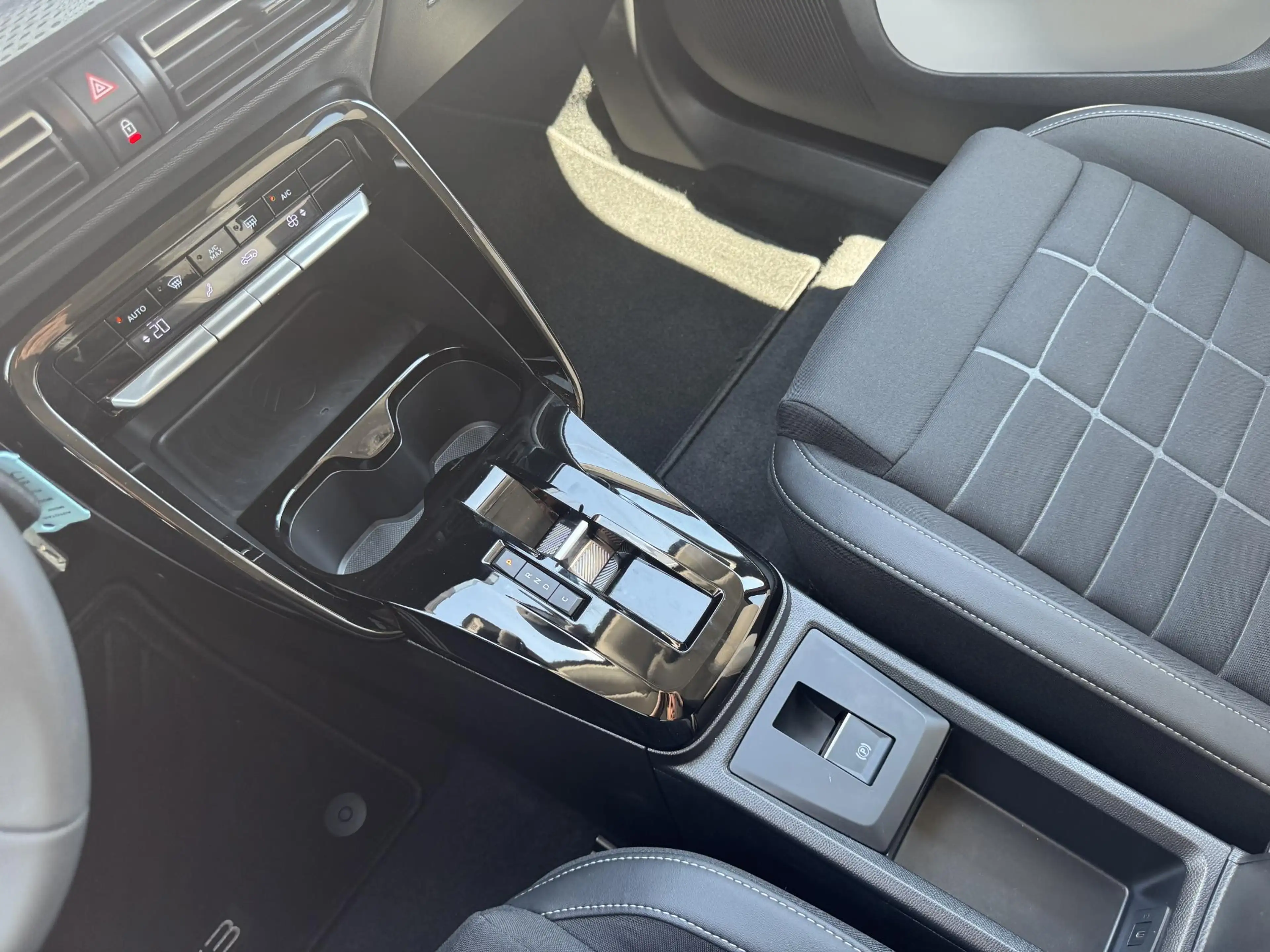 Citroen E-C3 Max 113pk Comfort Range 44 kWh | 3 fase | Rijklaar — photo 9