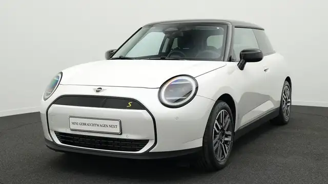 MINI Cooper SE Classic Trim