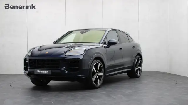 2023 Porsche Cayenne in Blue for sale