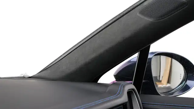 Porsche Cayenne view 21