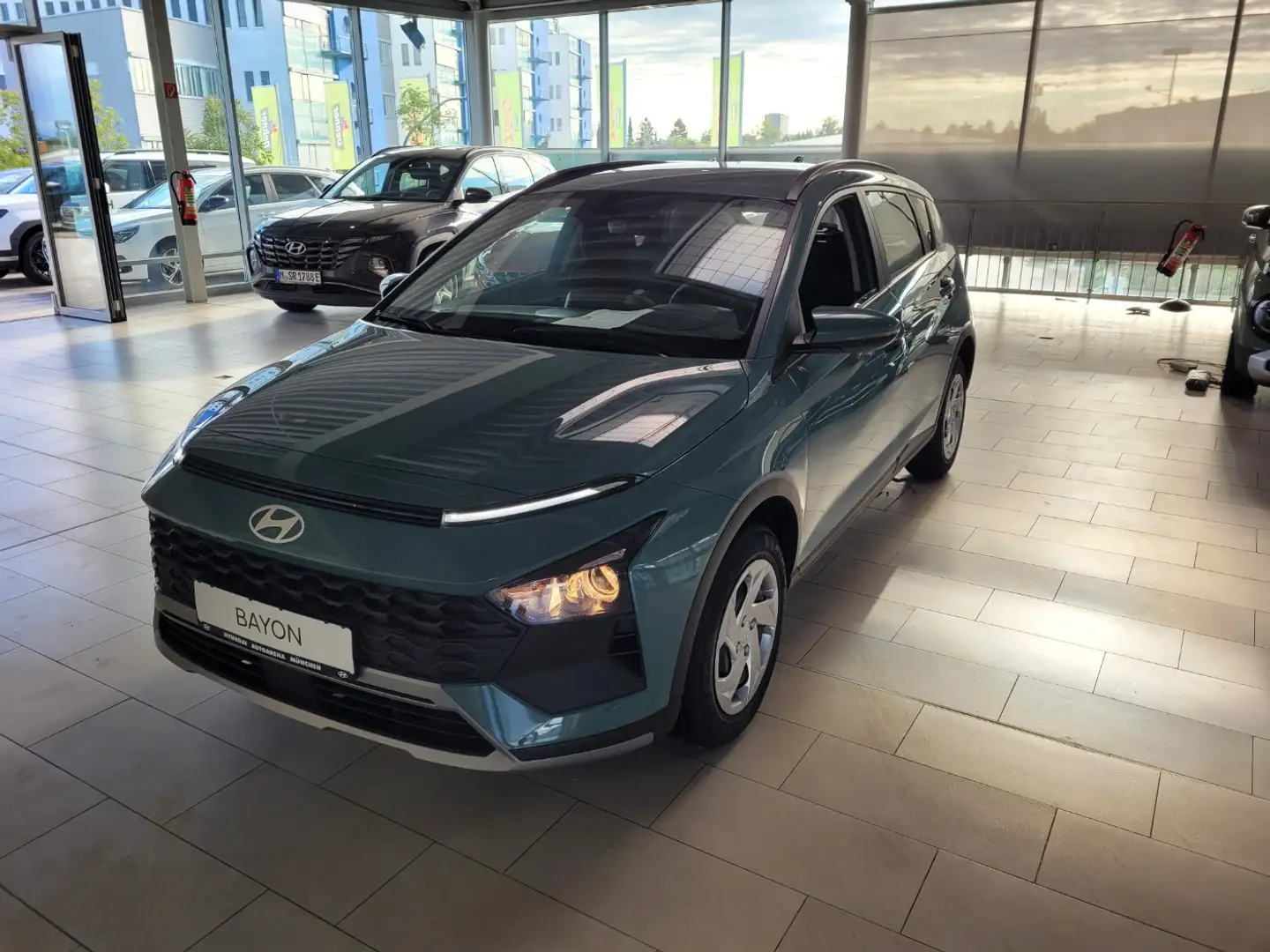 Hyundai BAYON 1.0 T-GDI Select DynLicht Facelift Kam. Grün - 2