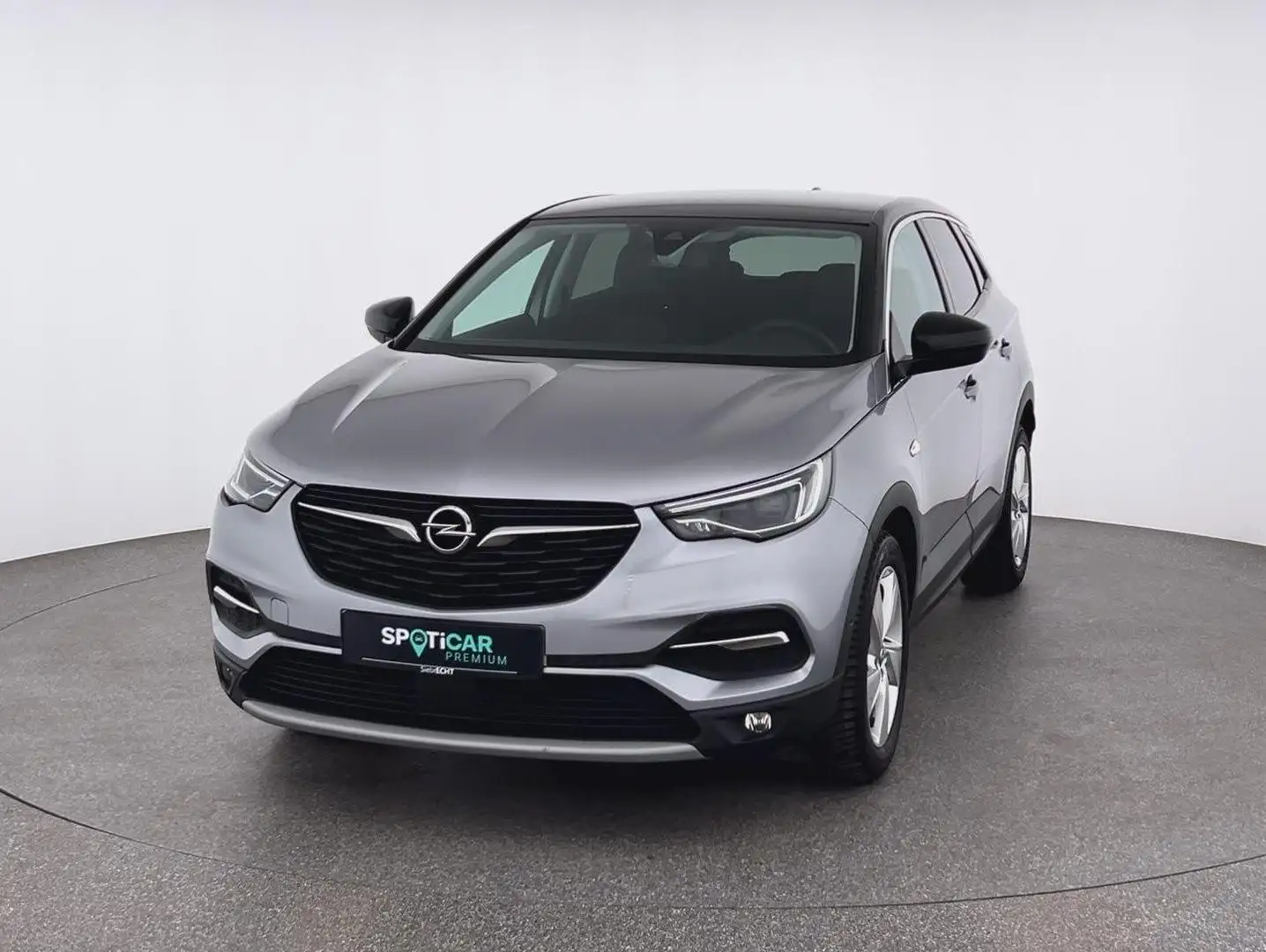 Opel Grandland X Innovation 2.0 D*NAVI*SHZ*RFK*uvm Silber - 1