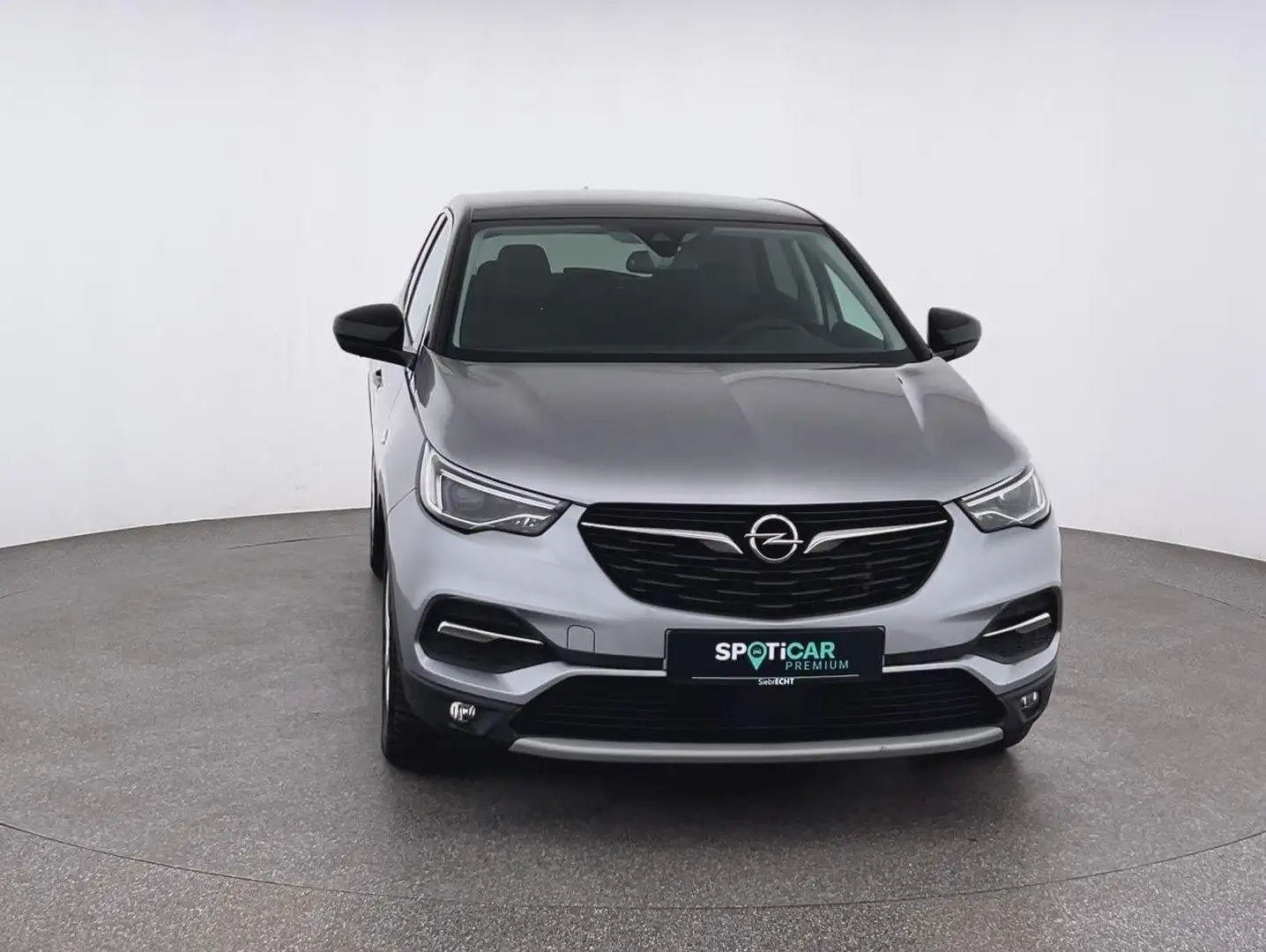 Opel Grandland X Innovation 2.0 D*NAVI*SHZ*RFK*uvm Silber - 2