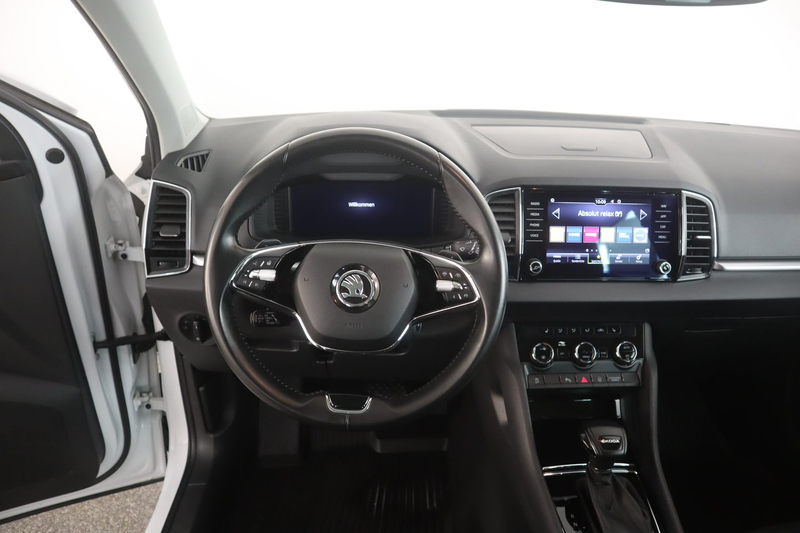 Skoda Karoq Ambition TDI DSG — photo 10