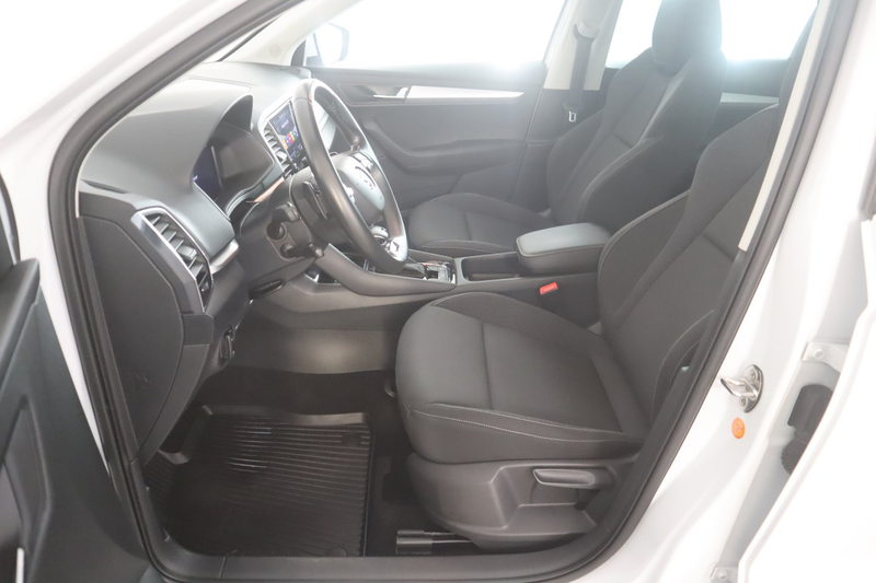 Skoda Karoq Ambition TDI DSG — photo 12