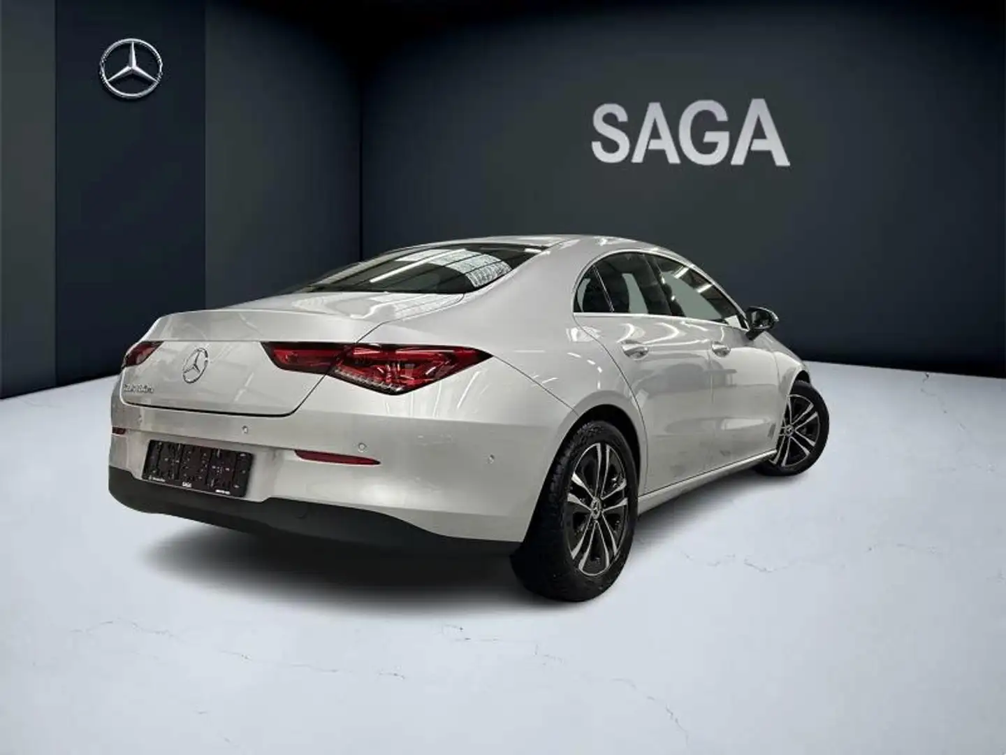 Mercedes-Benz CLA 180 d Coupé Business Line Argent - 2