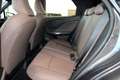 Lexus LBX 1.5 HEV 1,4kWh Elegant Aut. **Tolle Ausstattung** Grau - thumbnail 12
