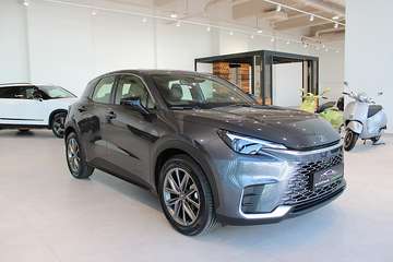 1.5 HEV 1,4kWh Elegant Aut. **Tolle Ausstattung**