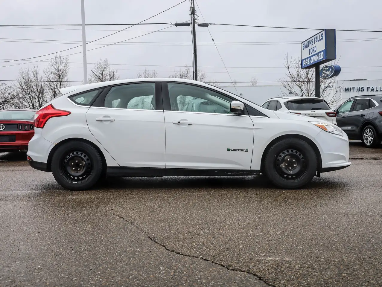 Ford Focus Electric снимка Ford Focus Electric