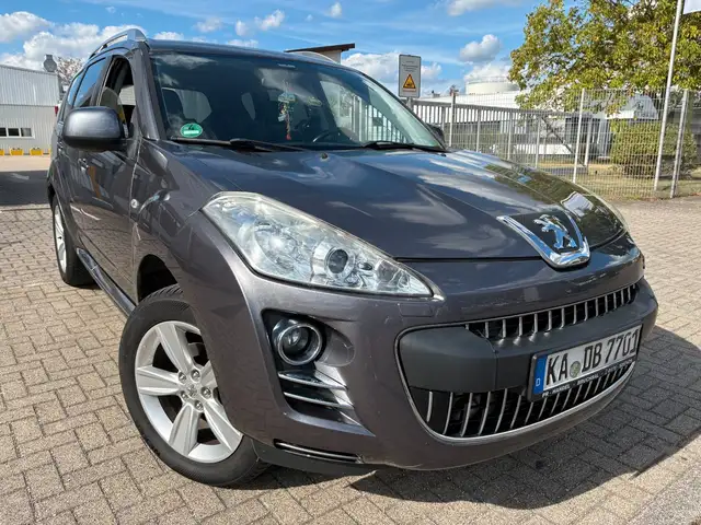Peugeot 4007 Platinum*AHK*ALU*