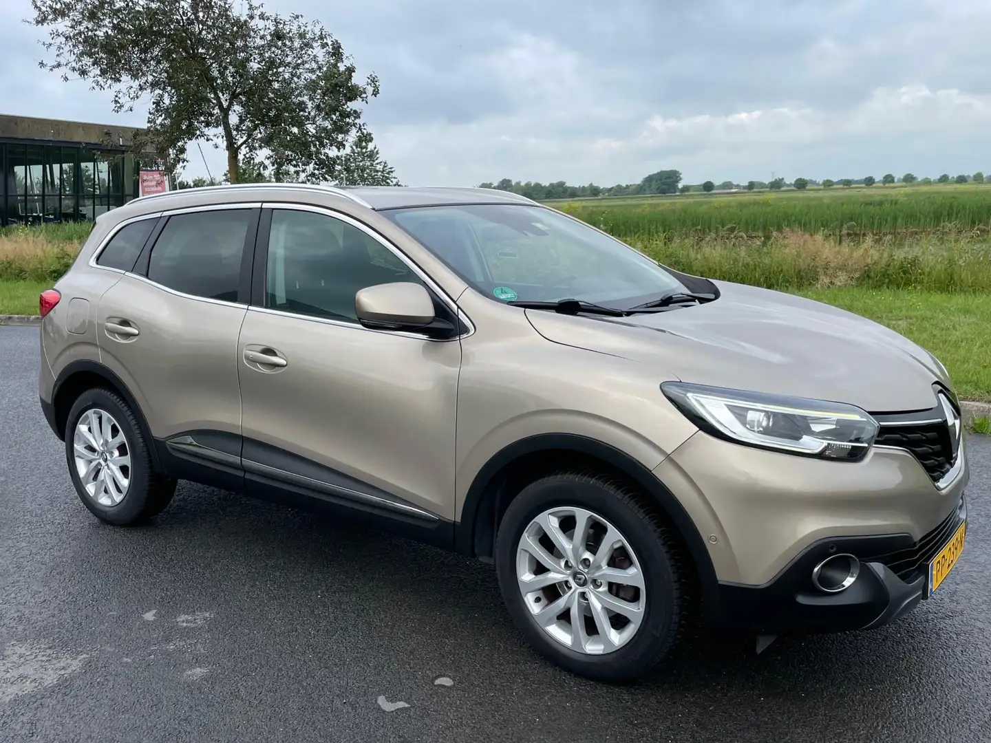 Renault Kadjar 1.2 TCe Intens, Aut, Trekhaak, Cam, Keyless, Carpl Maro - 2