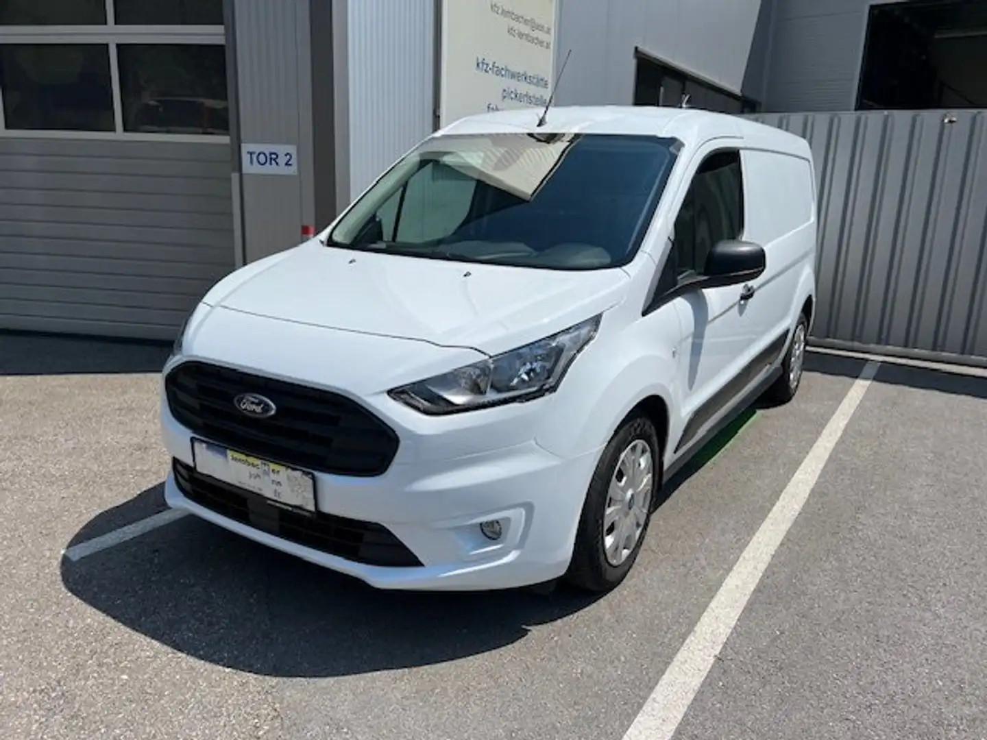 Ford Transit Connect Kasten Trend L2 H1 2,3T Blanc - 1