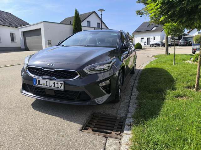 Imagine Kia Ceed SW / cee'd SW 1.6 CRDi Spirit