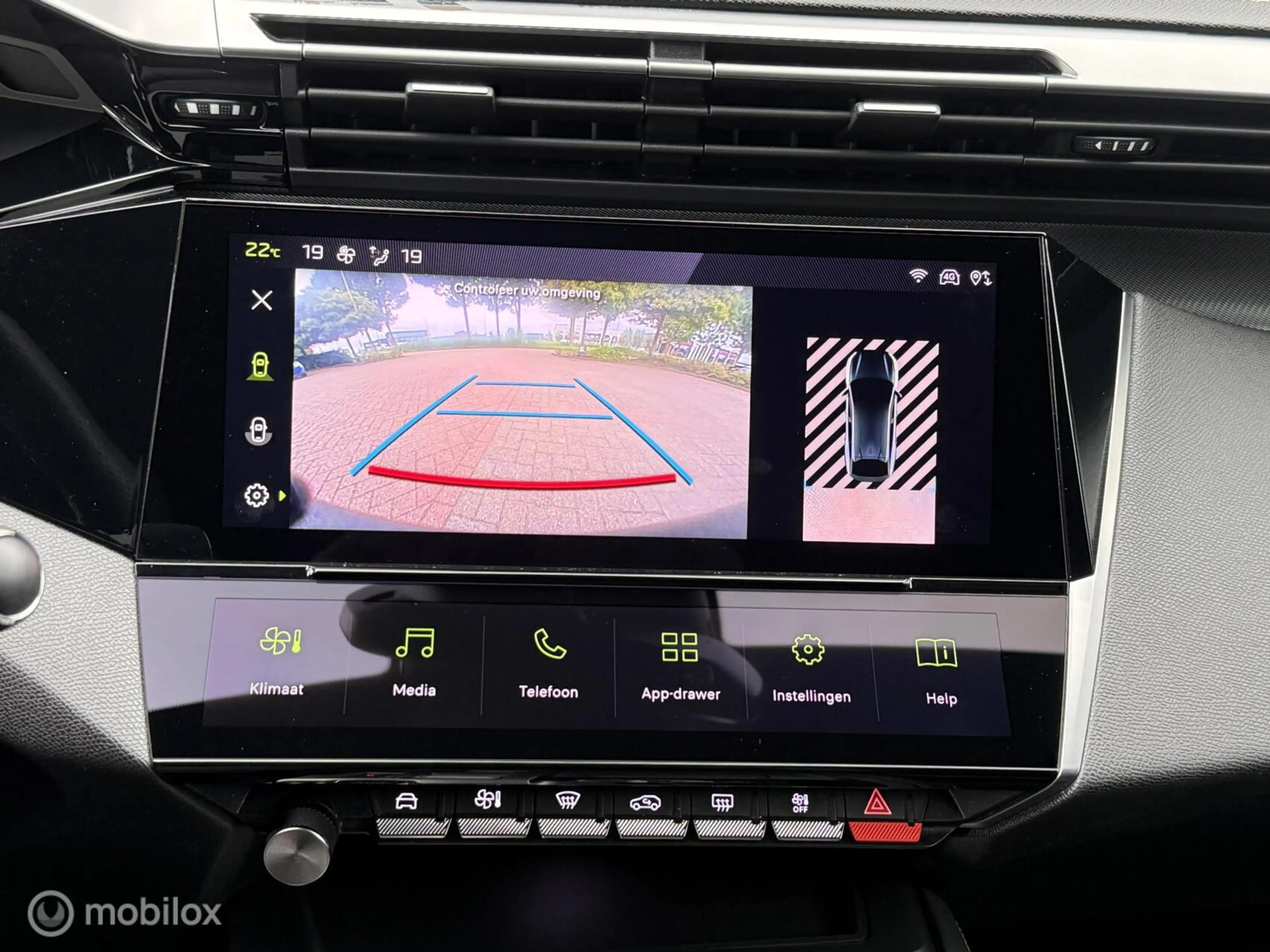 Peugeot 408 1.2 PureTech GT 130 EAT8 Panodak Alcantara Massage — photo 15