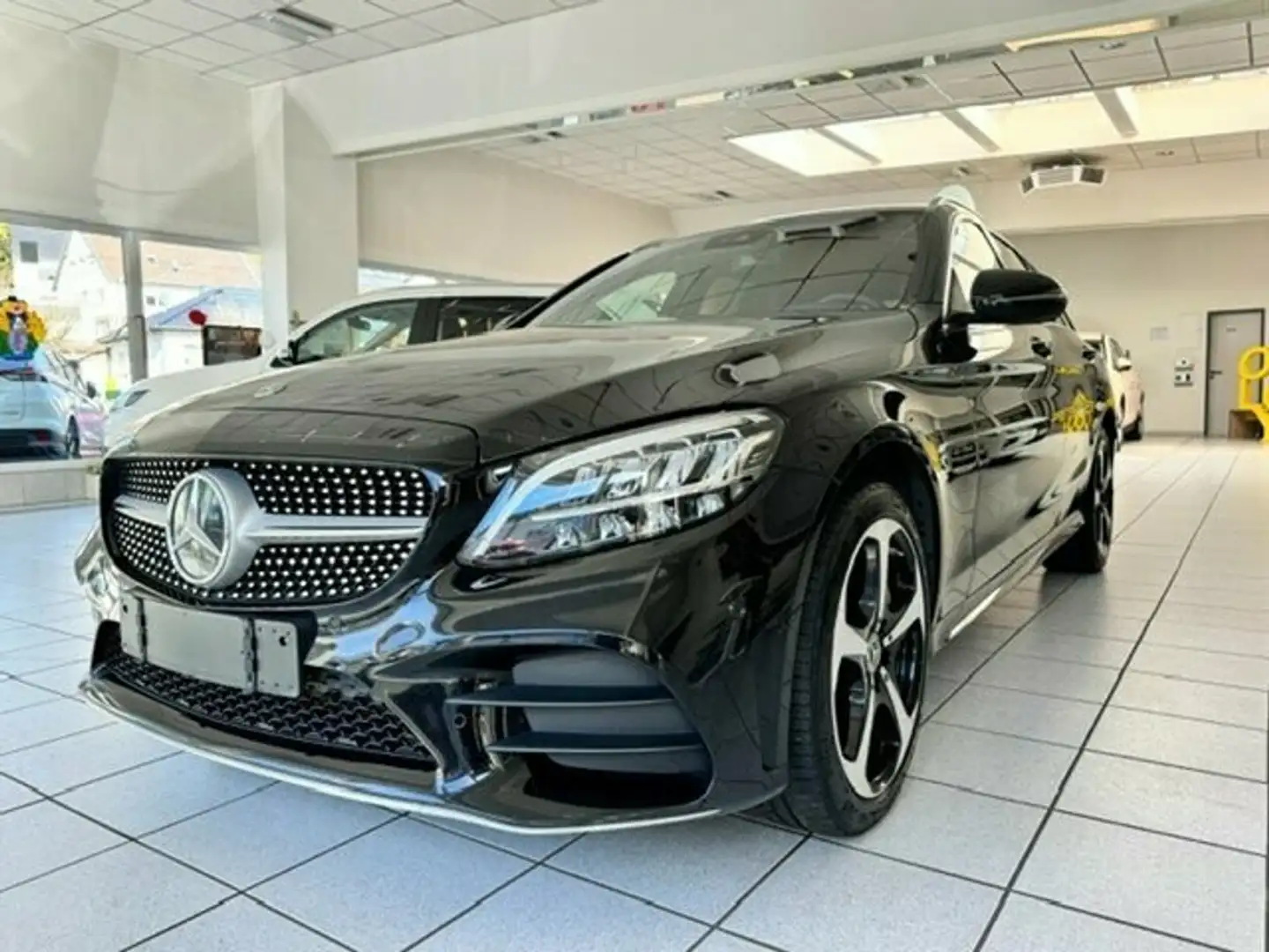 Mercedes-Benz C 300 T-MODELL D 4MATIC AMG-Style Negro - 2